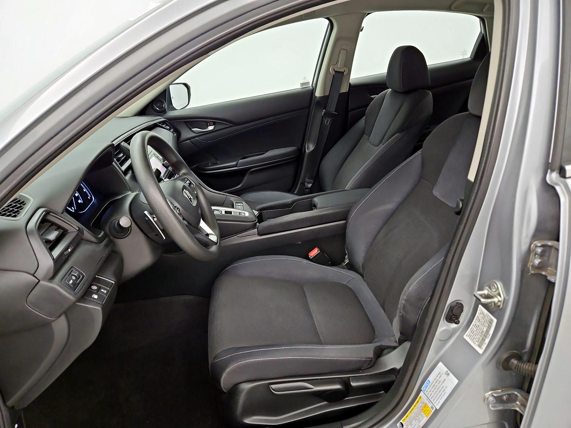Thumbnail: 2019 Honda Insight - 11