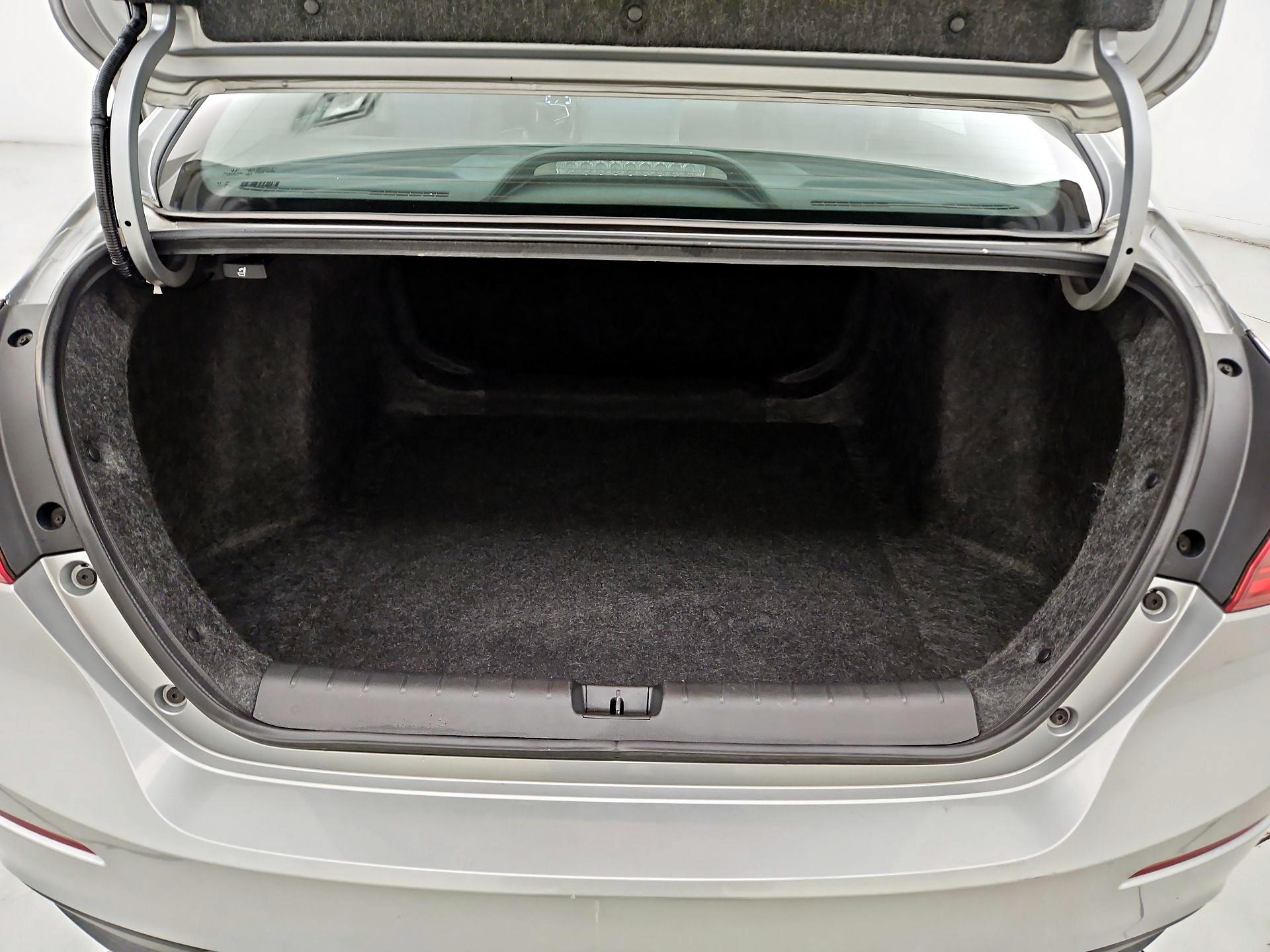 Thumbnail: 2019 Honda Insight - 19