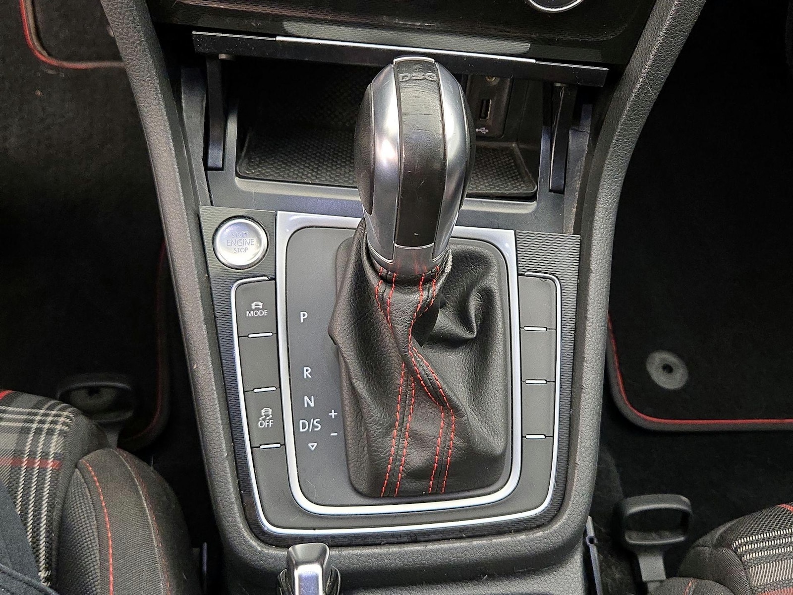 2017 Volkswagen Golf GTI Sport - Photo 18