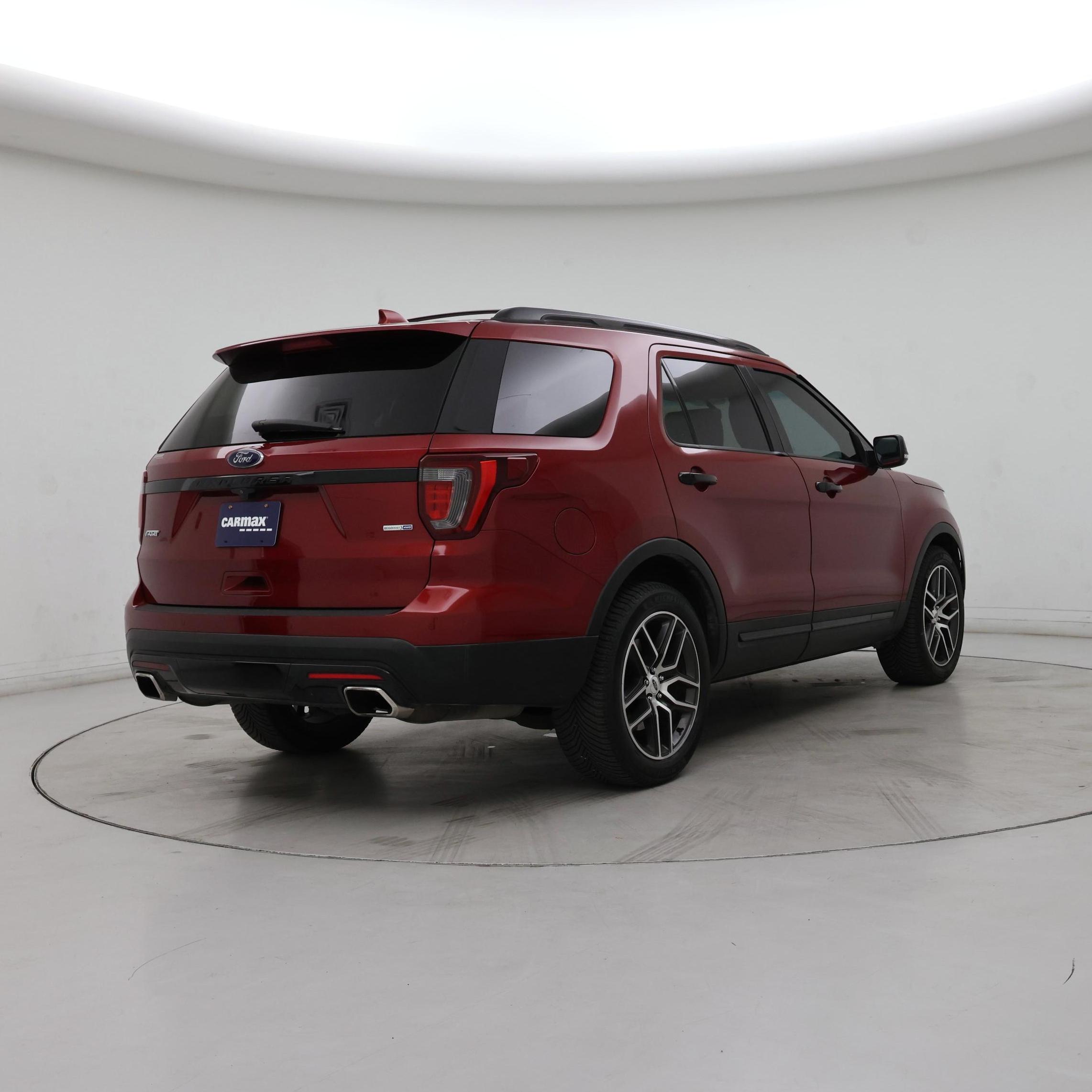 Thumbnail: 2017 Ford Explorer - 8