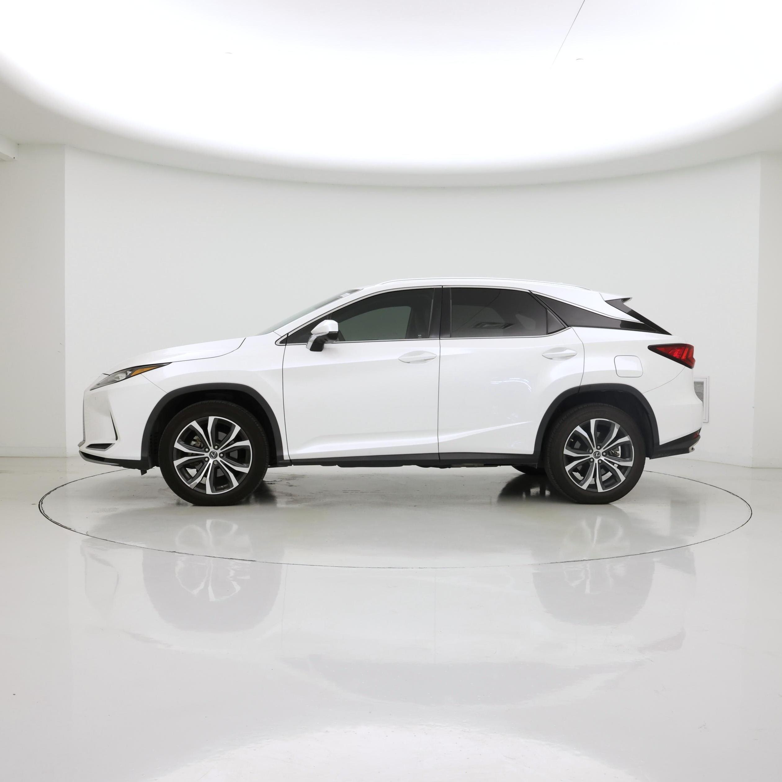 Thumbnail: 2020 Lexus RX - 3
