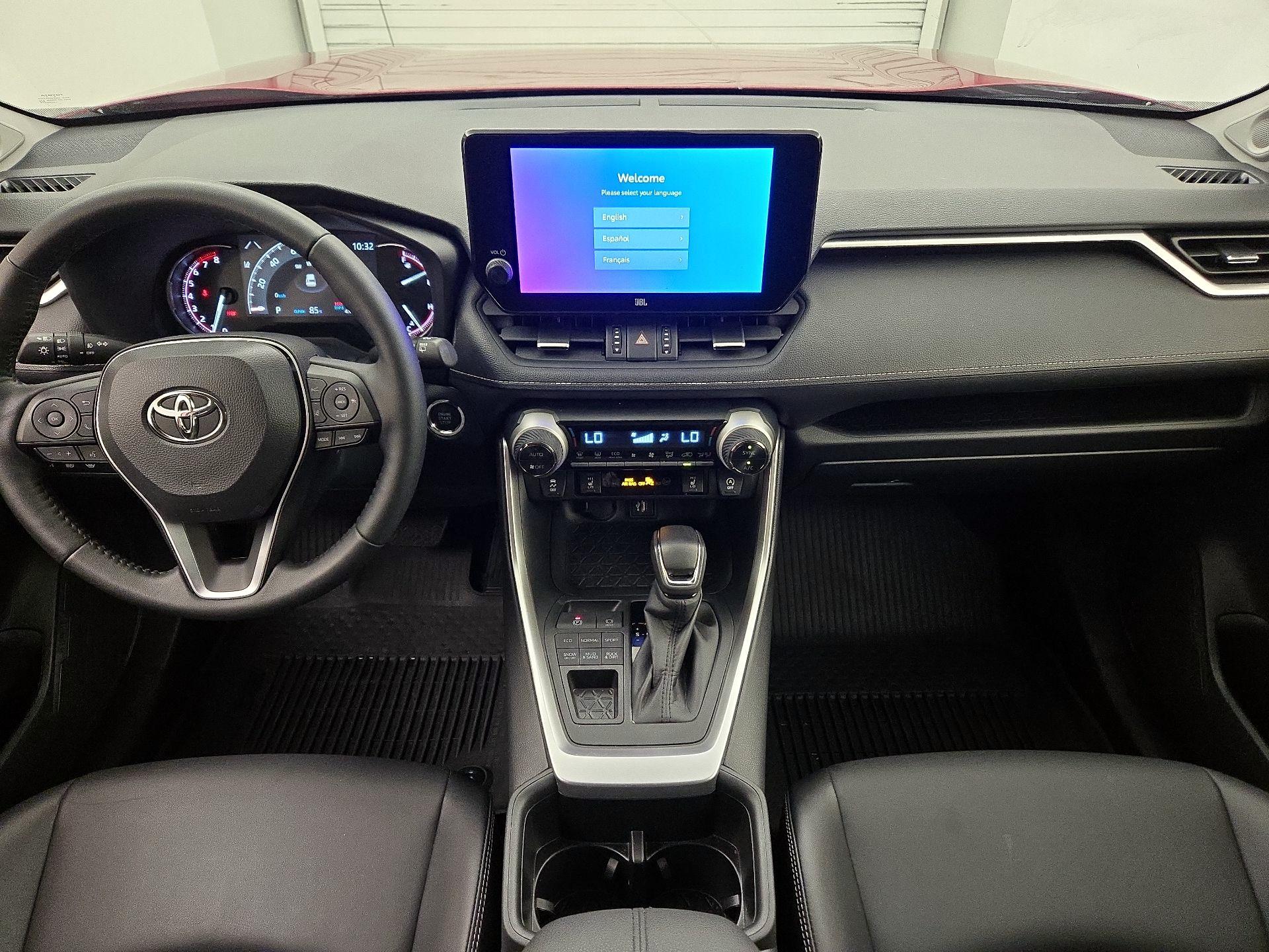 Thumbnail: 2025 Toyota RAV4 - 9