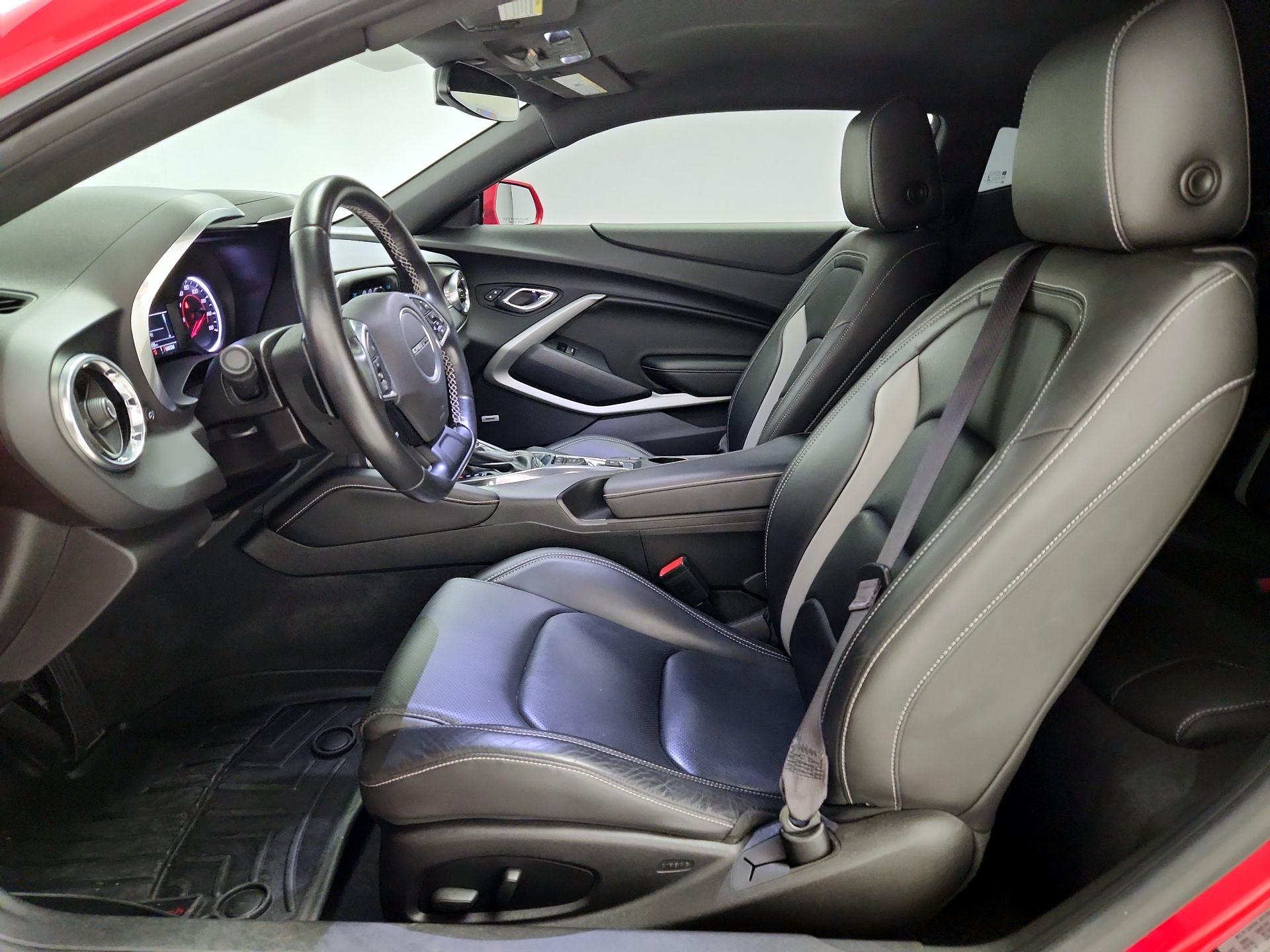 Thumbnail: 2016 Chevrolet Camaro - 11