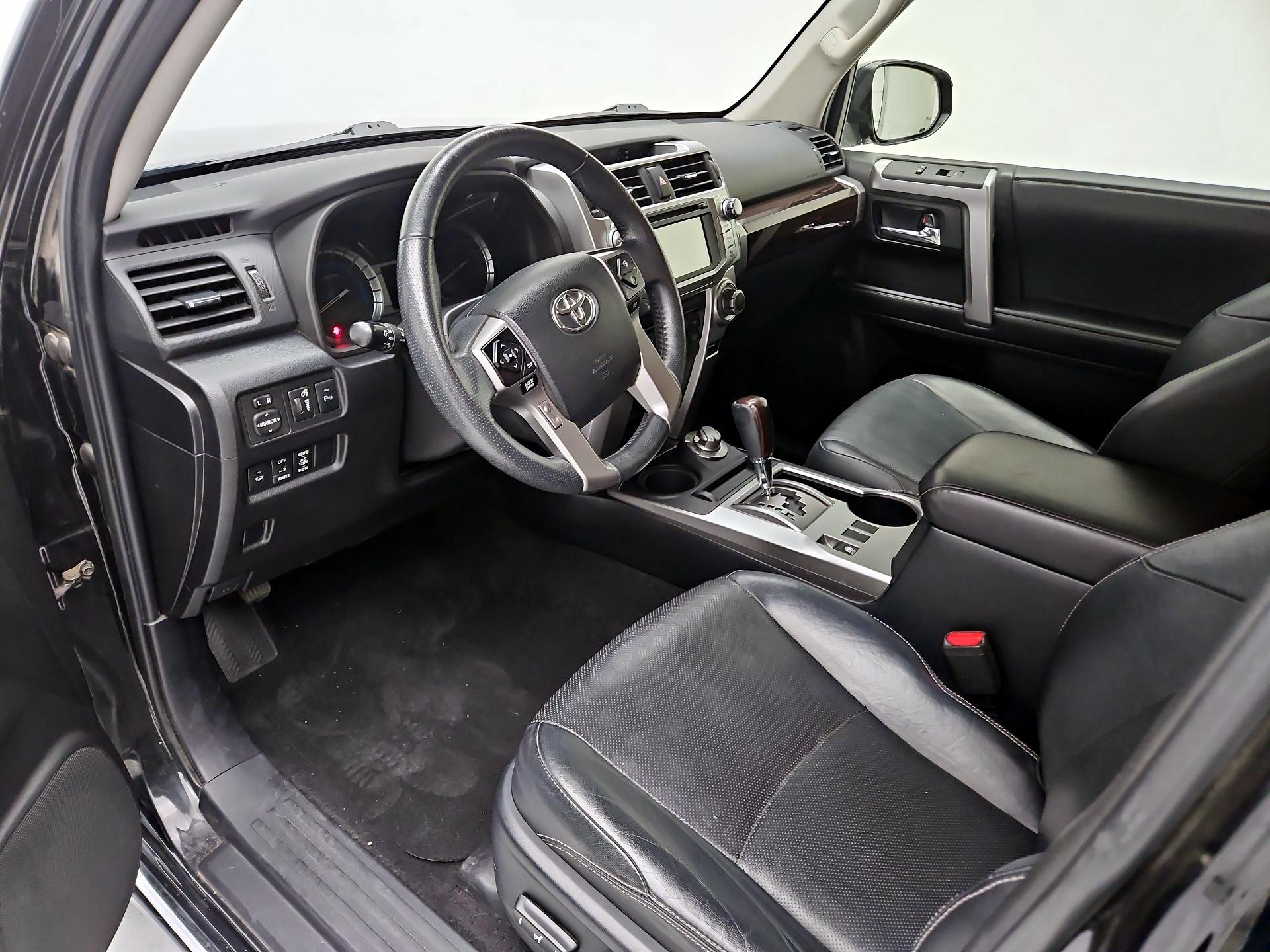 Thumbnail: 2019 Toyota 4Runner - 11