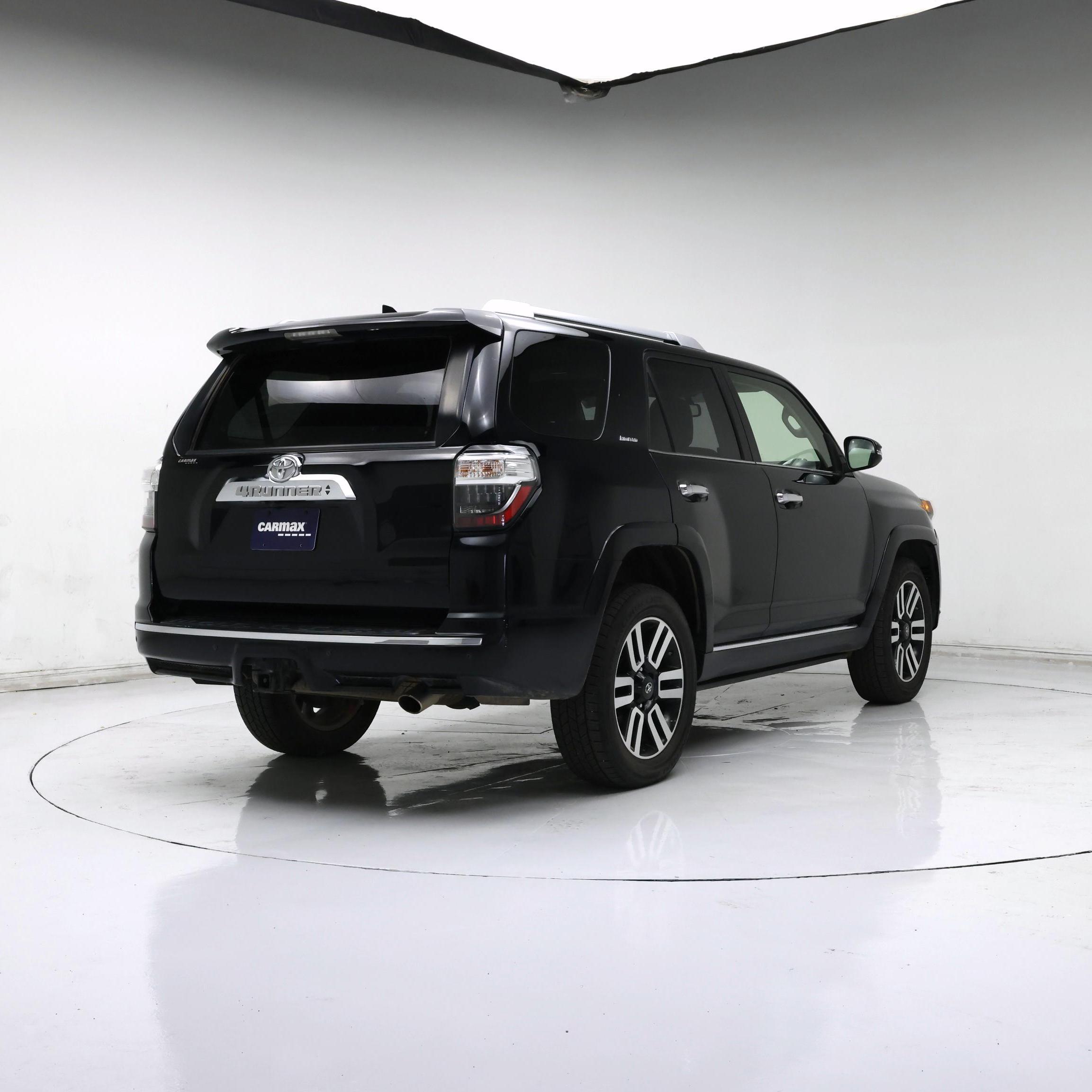 Thumbnail: 2019 Toyota 4Runner - 8