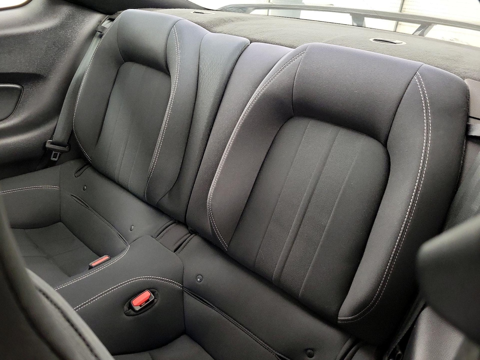 2021 Ford Mustang GT - Photo 20
