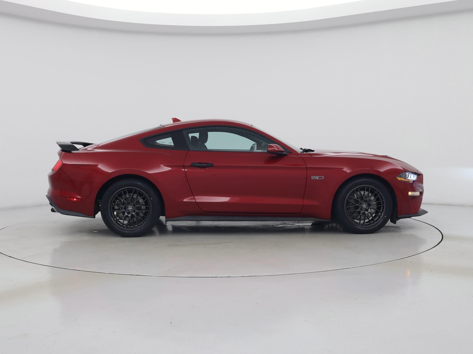 2021 Ford Mustang GT - Photo 8