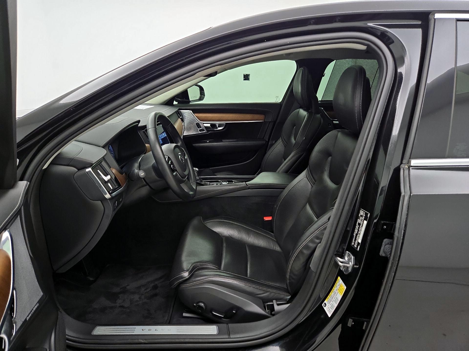 Thumbnail: 2018 Volvo S90 - 11