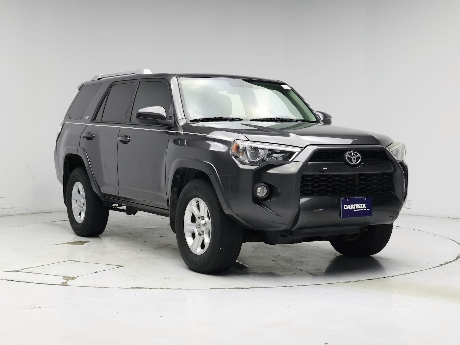 2015 Toyota 4Runner SR5 - Photo 2