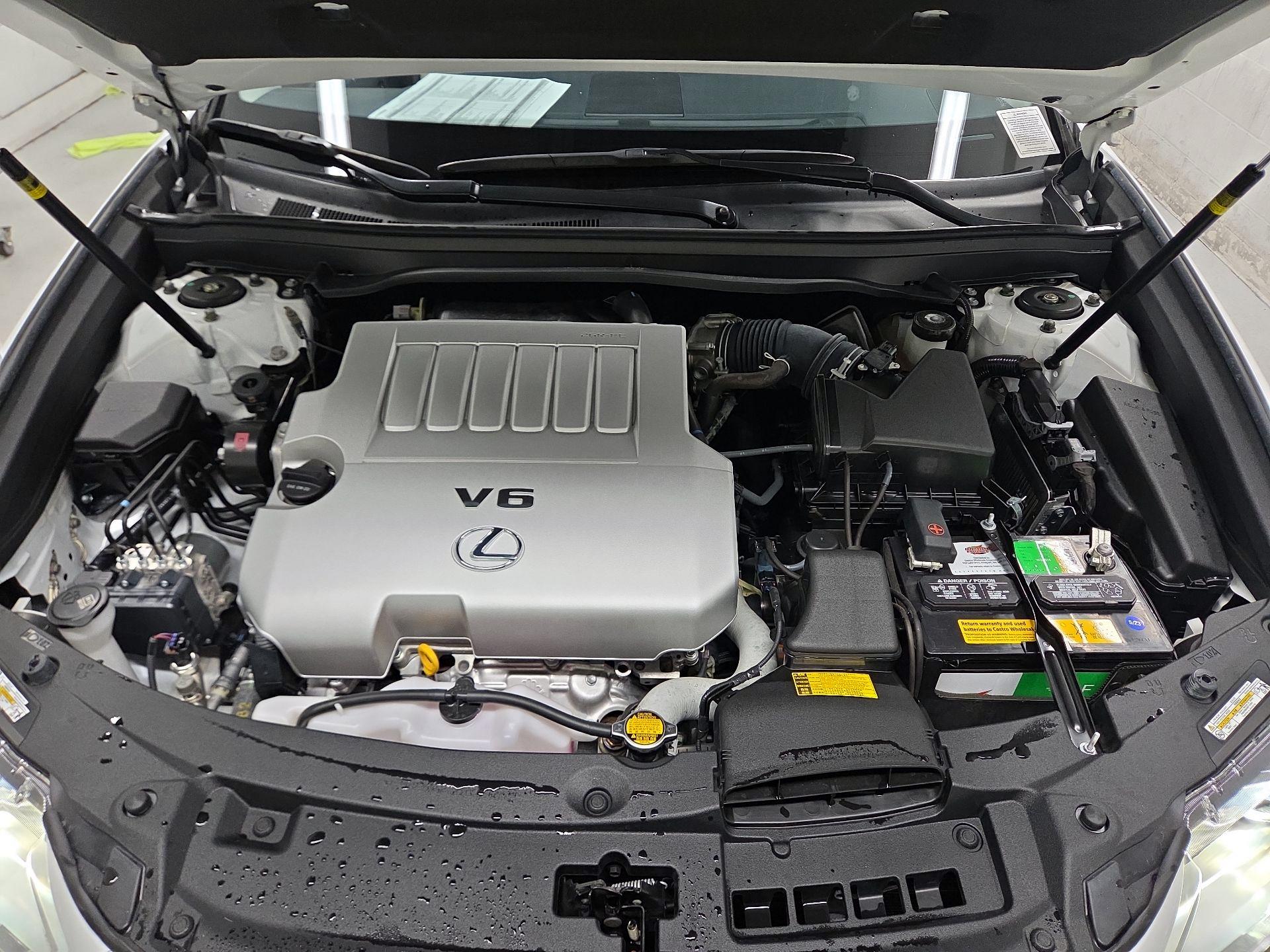 Thumbnail: 2015 Lexus ES - 19