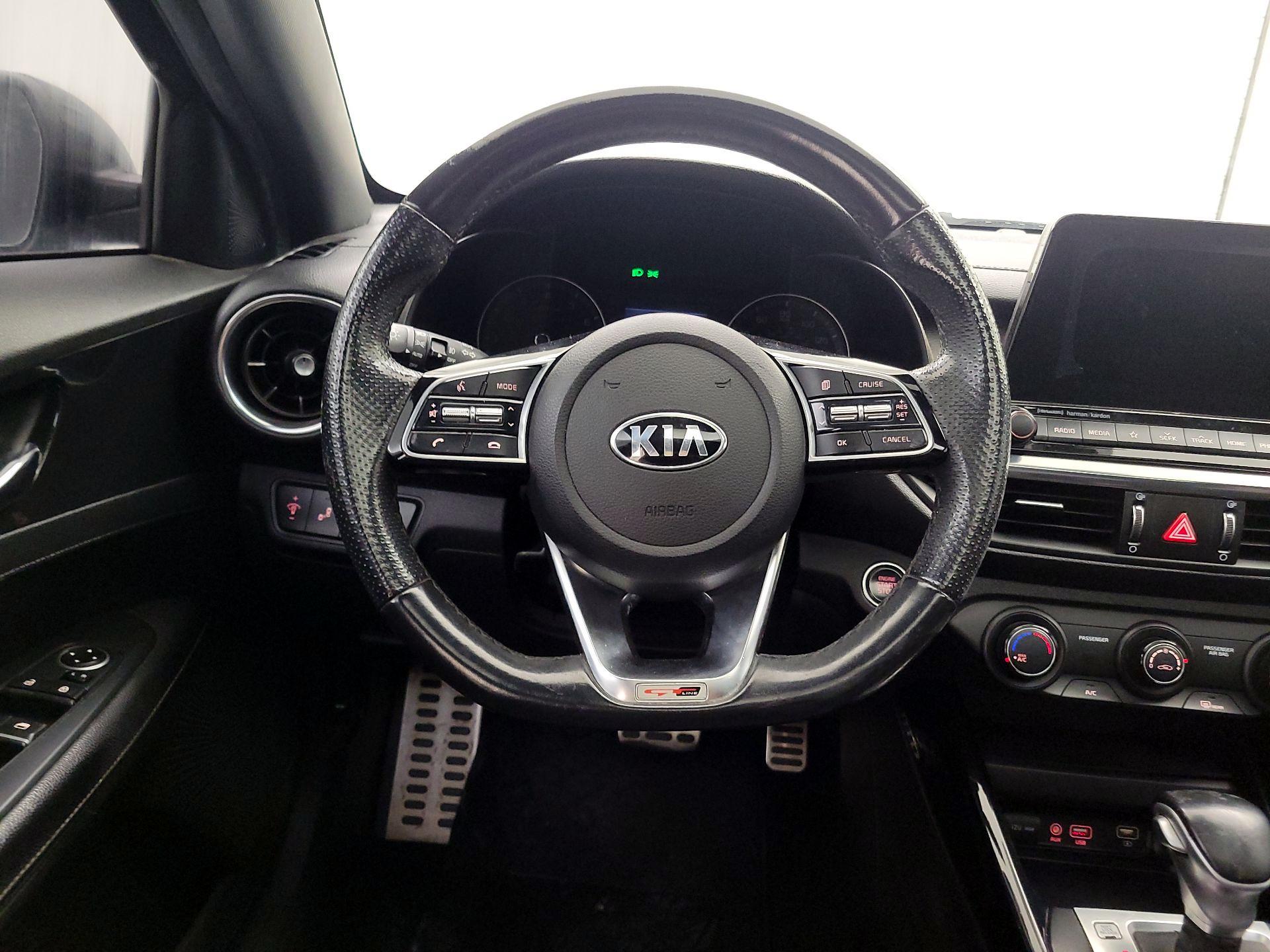 Thumbnail: 2021 Kia Forte - 10