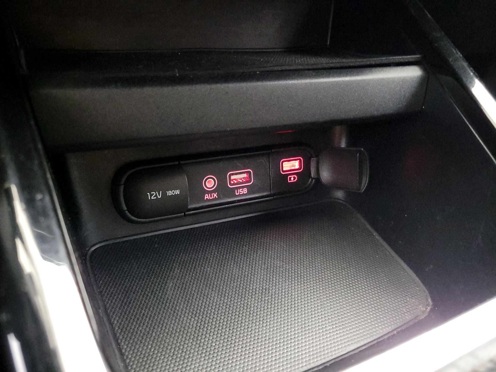 Thumbnail: 2021 Kia Forte - 18