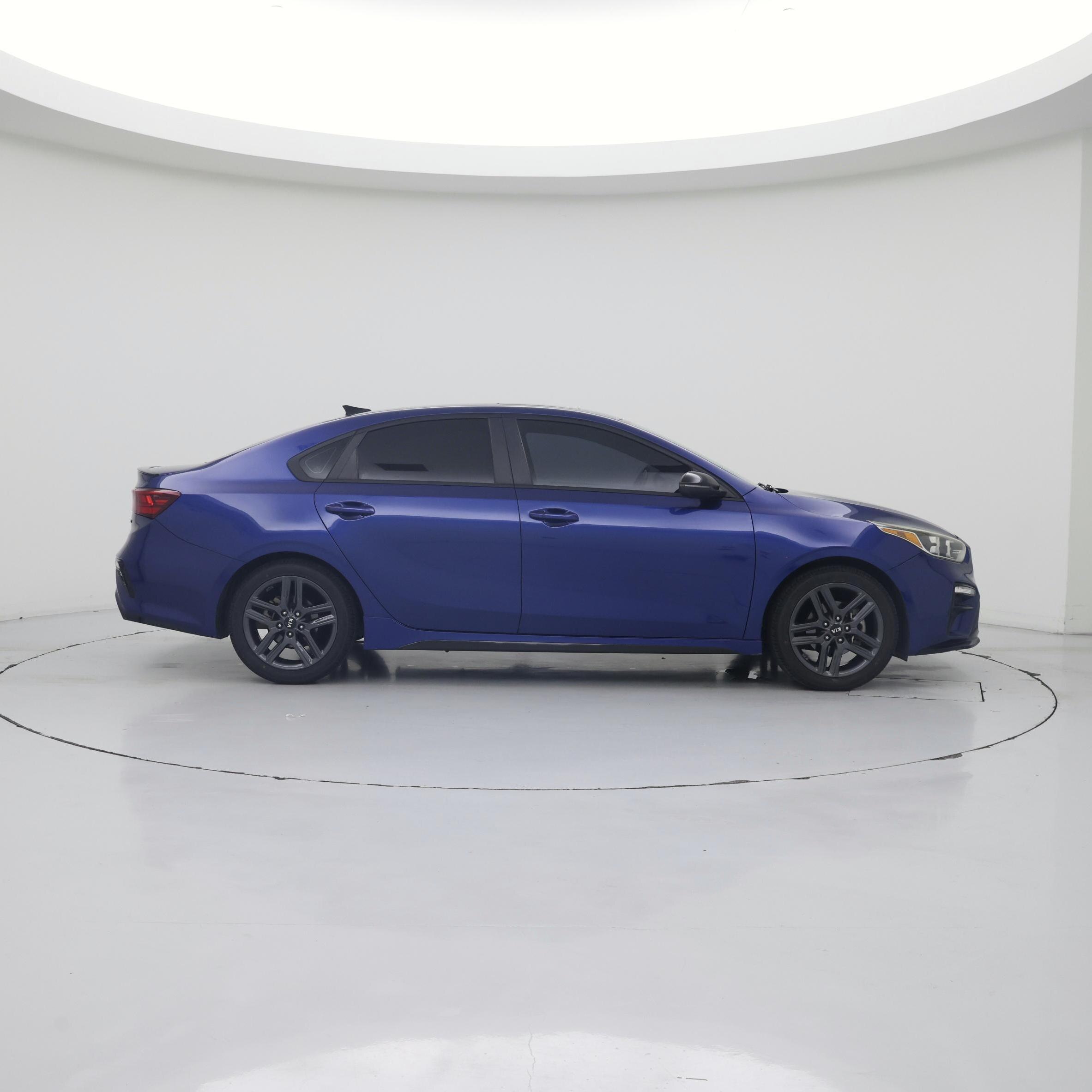 Thumbnail: 2021 Kia Forte - 7