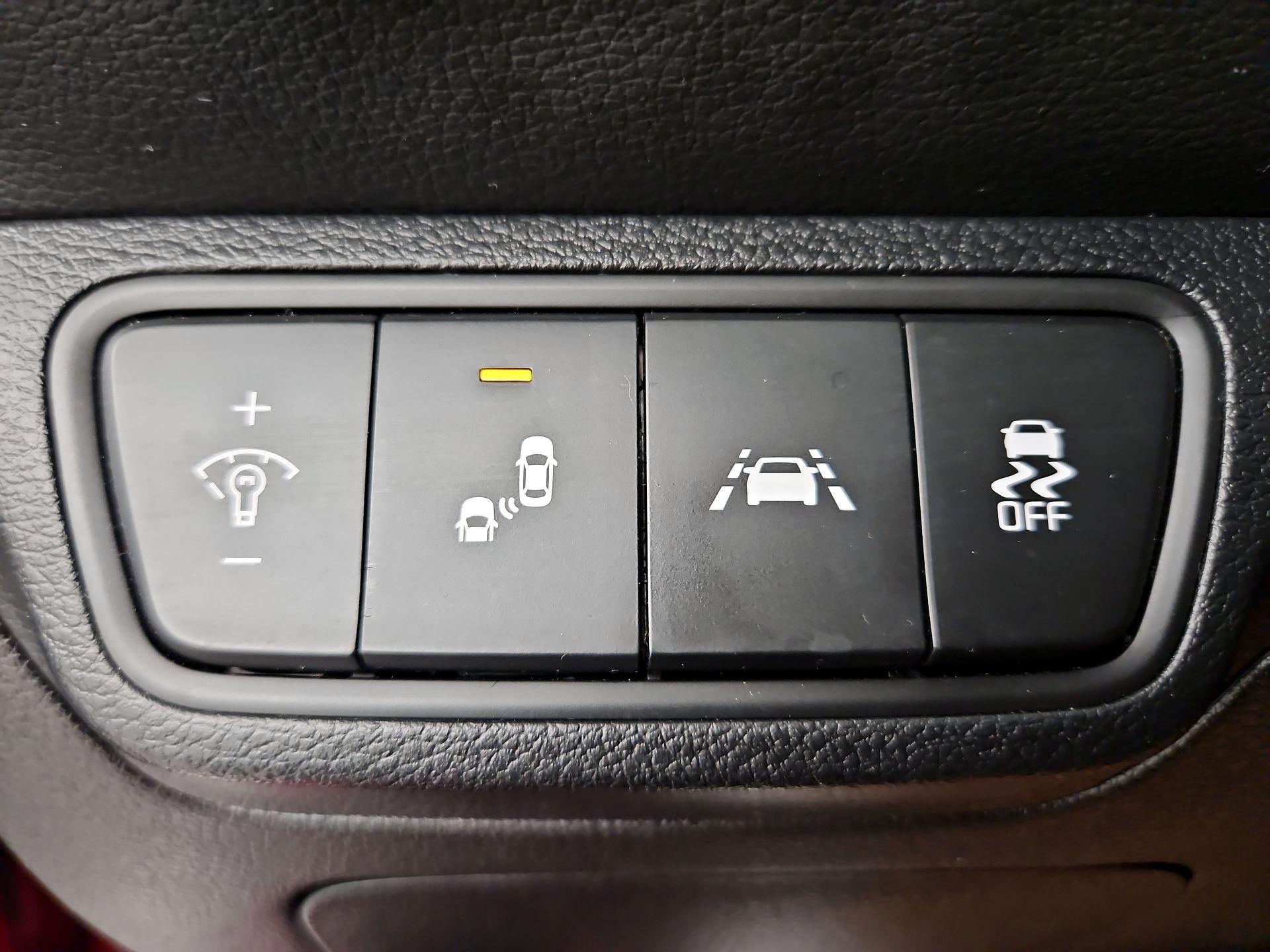 Thumbnail: 2021 Kia Forte - 13