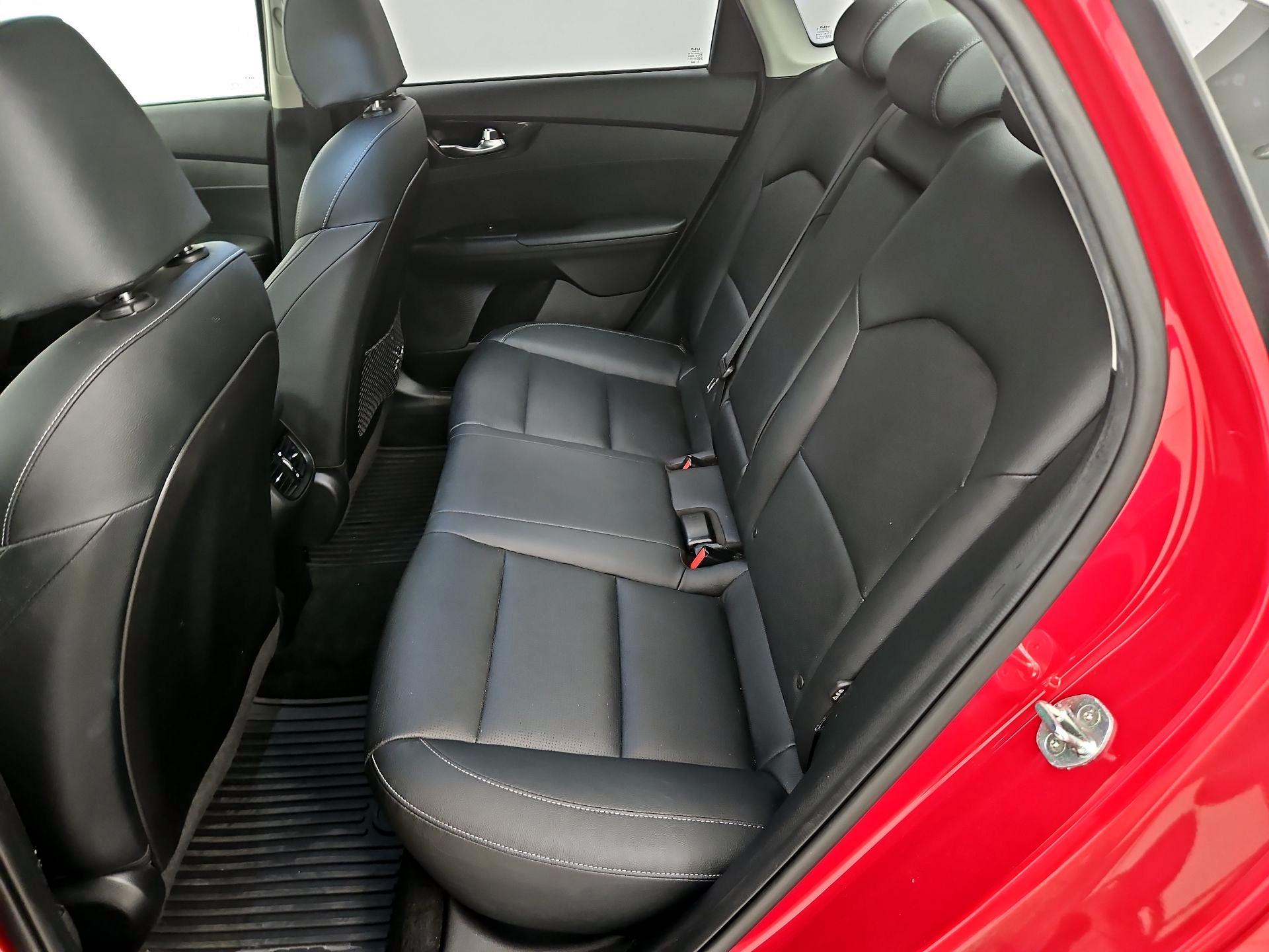 Thumbnail: 2021 Kia Forte - 20