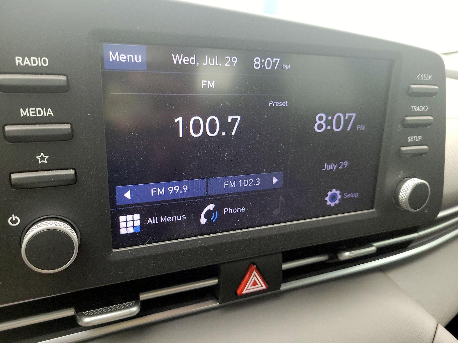 Thumbnail: 2021 Hyundai Elantra - 15
