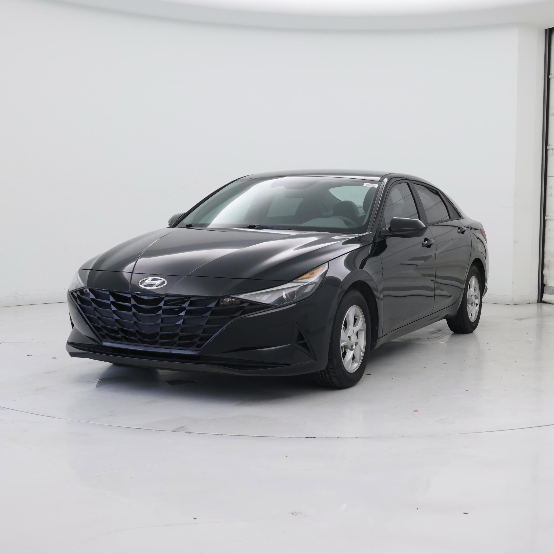 Thumbnail: 2021 Hyundai Elantra - 4