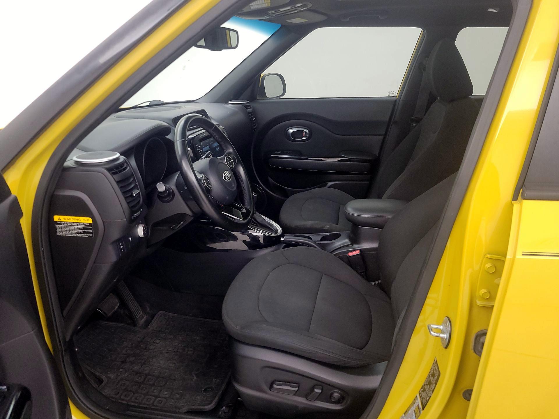 Thumbnail: 2014 Kia Soul - 11