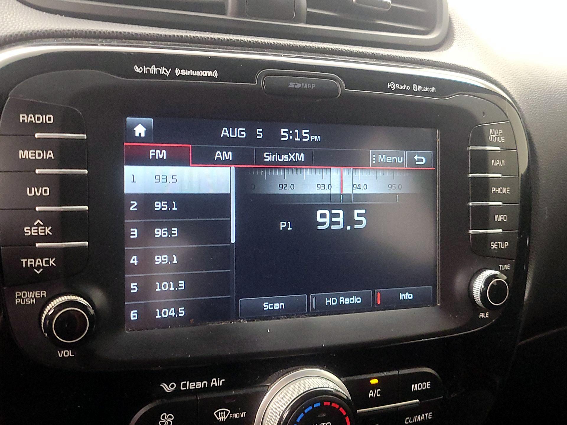 Thumbnail: 2014 Kia Soul - 16