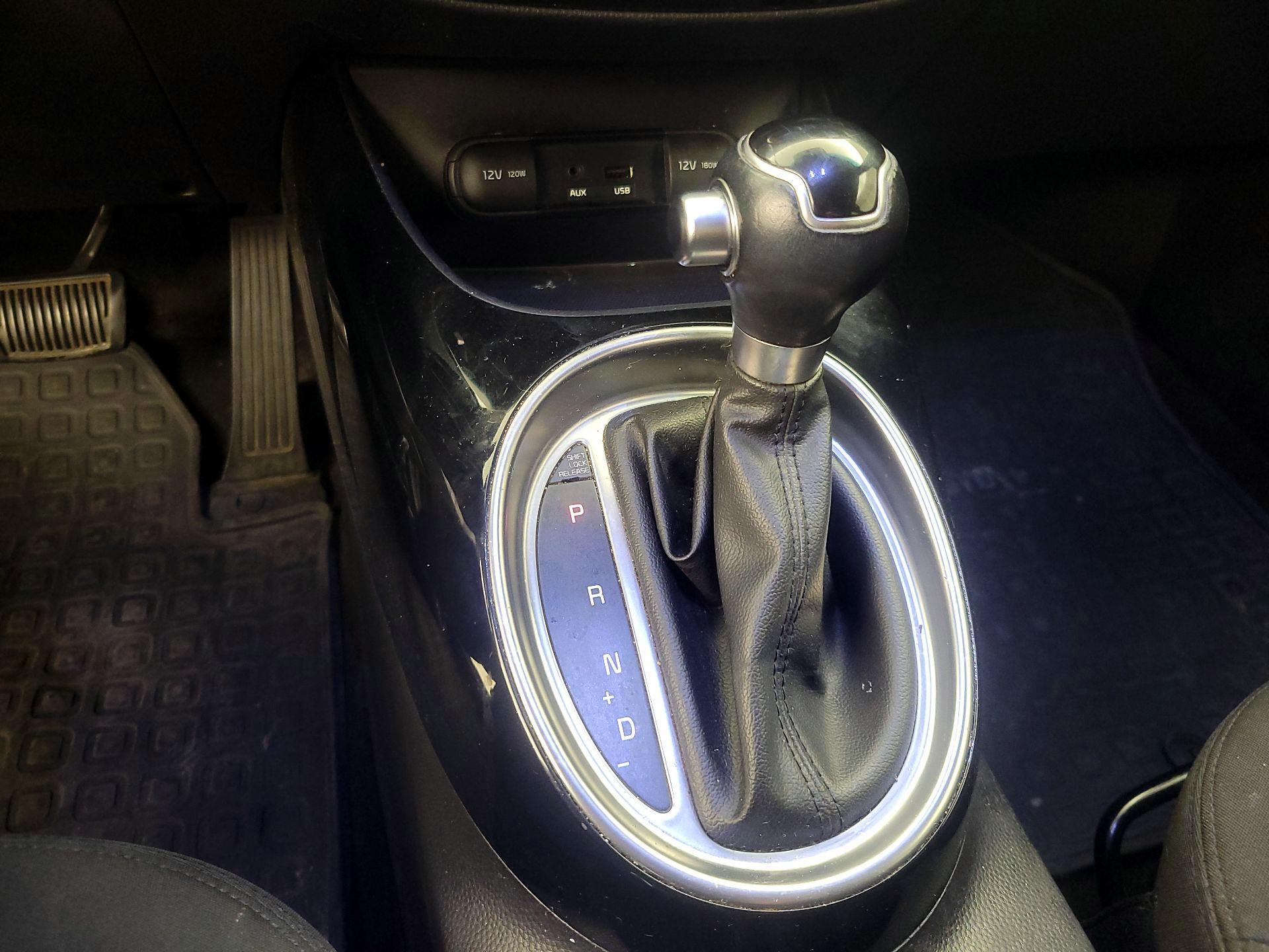 Thumbnail: 2014 Kia Soul - 18