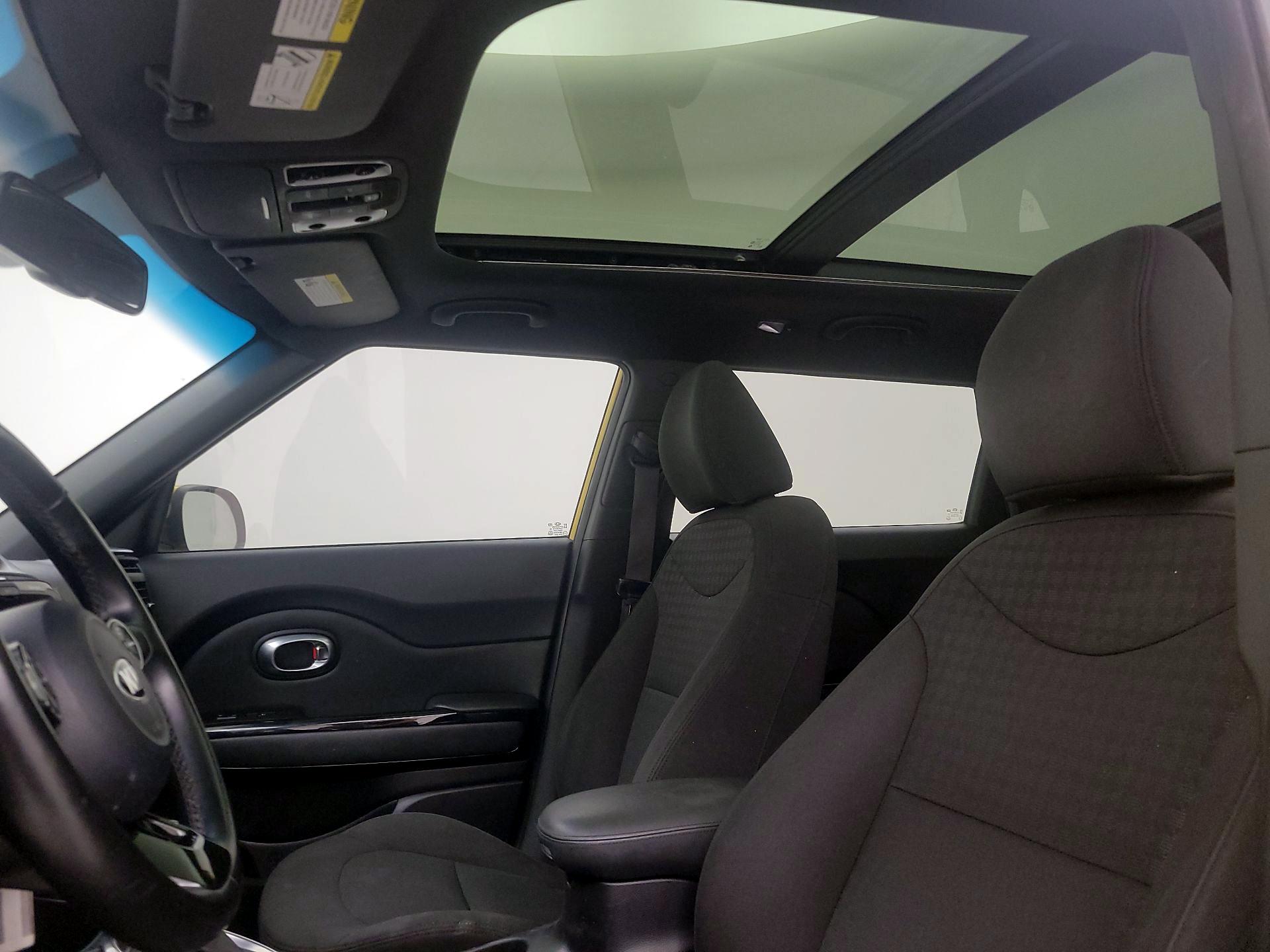 Thumbnail: 2014 Kia Soul - 20