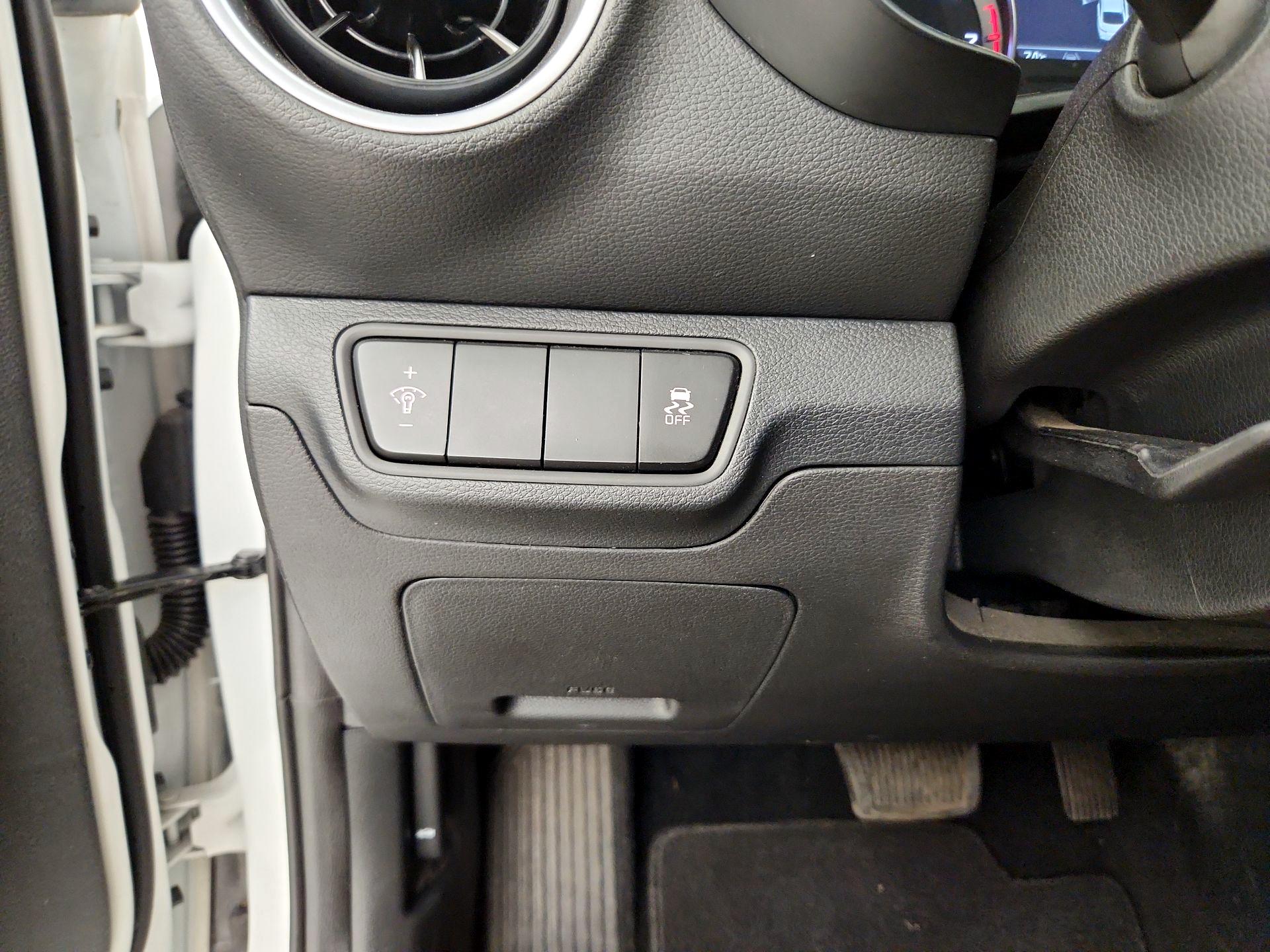 Thumbnail: 2024 Kia Forte - 13