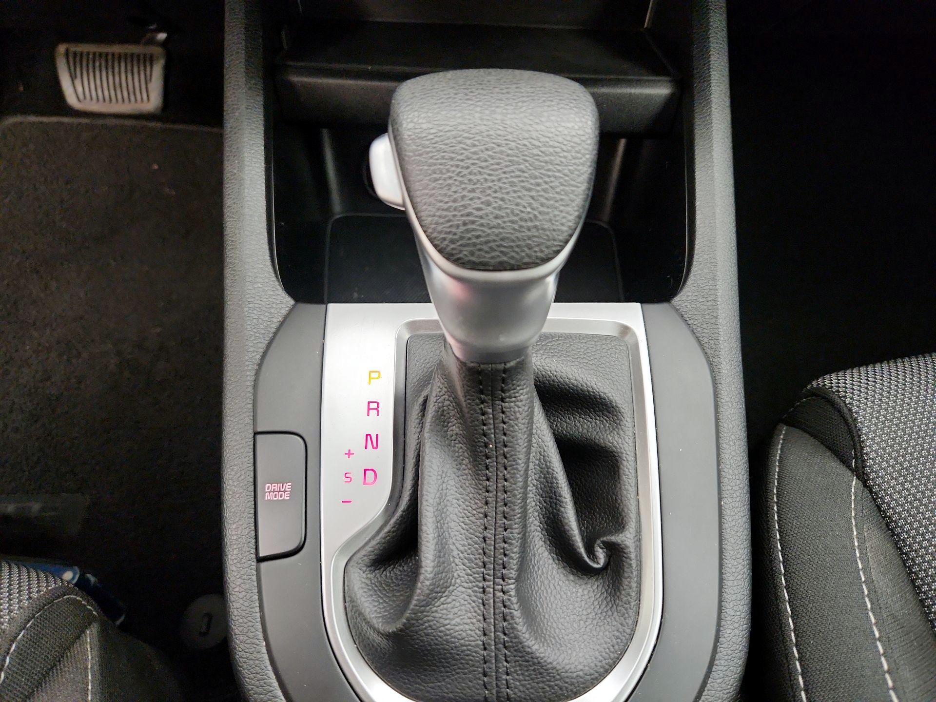 Thumbnail: 2024 Kia Forte - 17