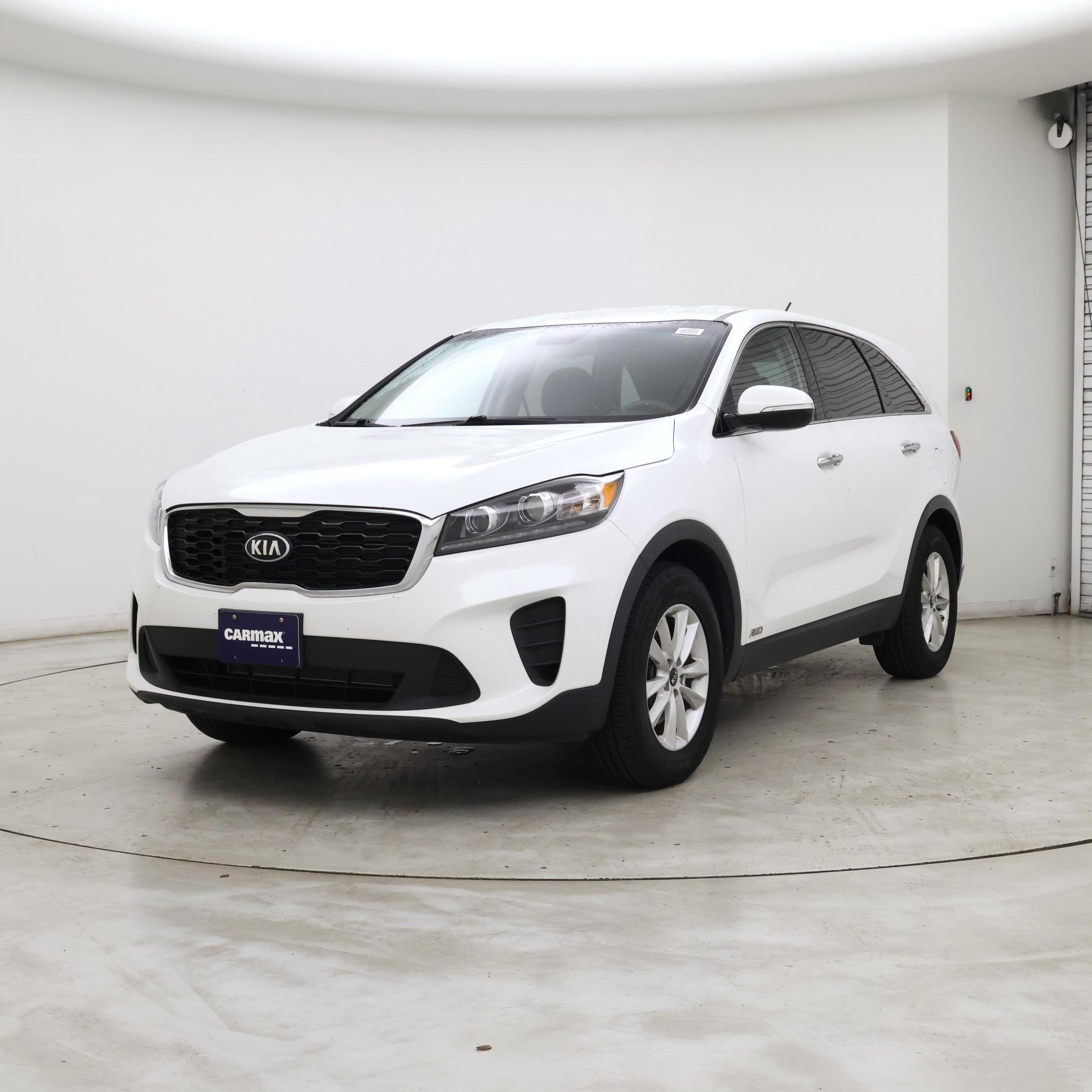 Thumbnail: 2020 Kia Sorento - 4