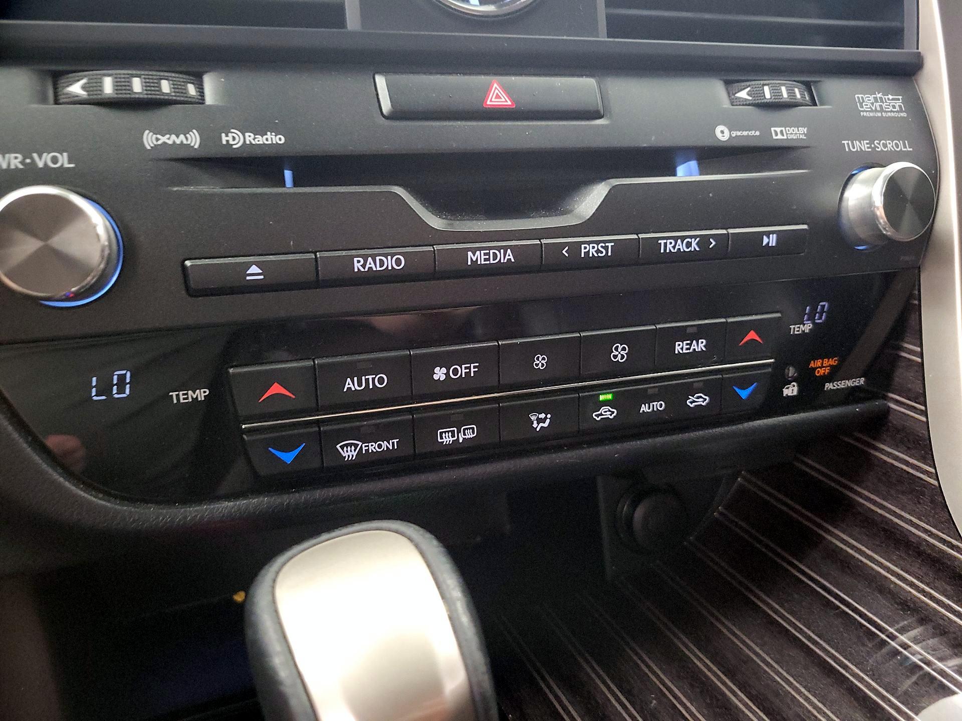 Thumbnail: 2019 Lexus RX - 17