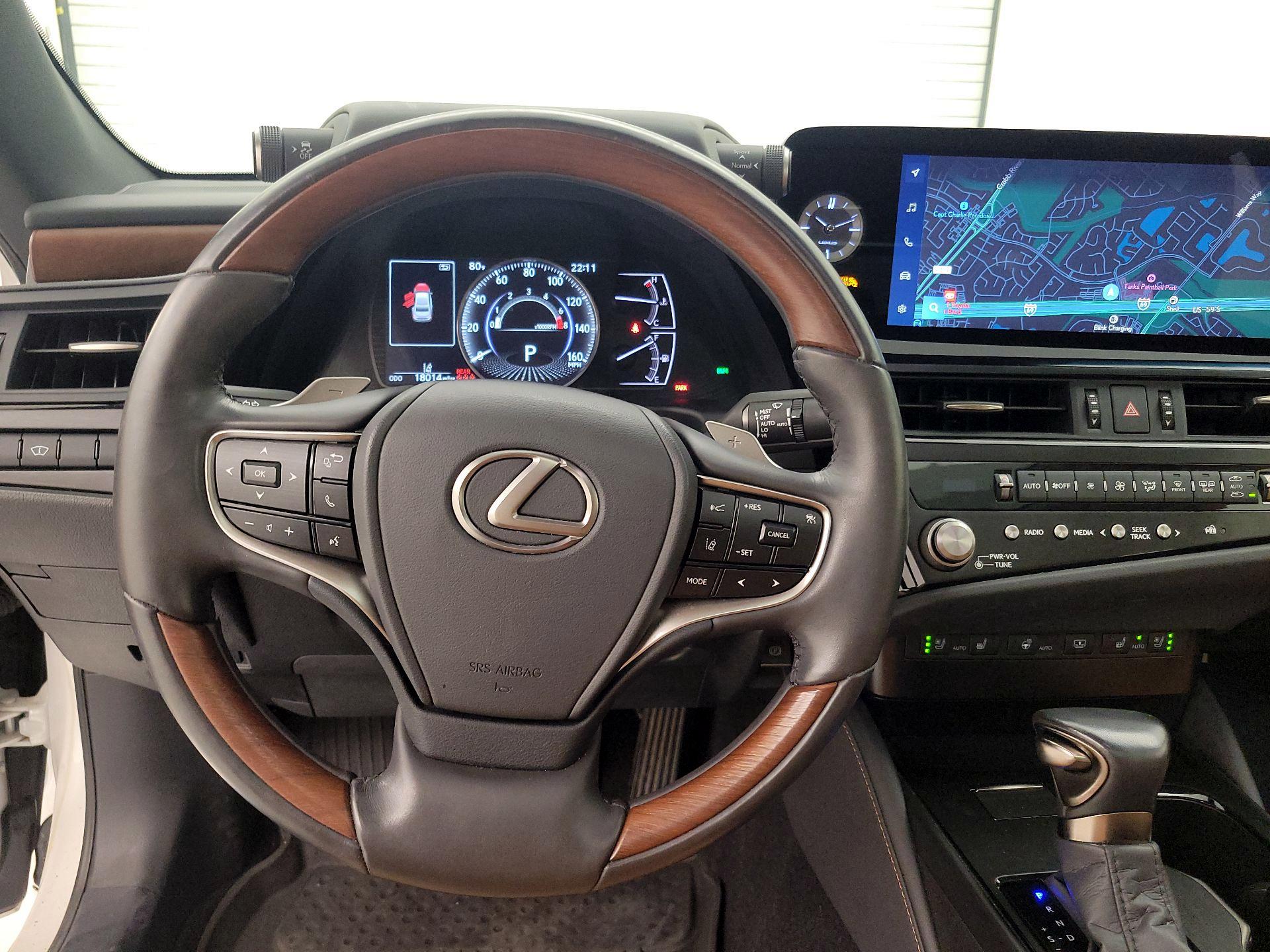 Thumbnail: 2024 Lexus ES - 10