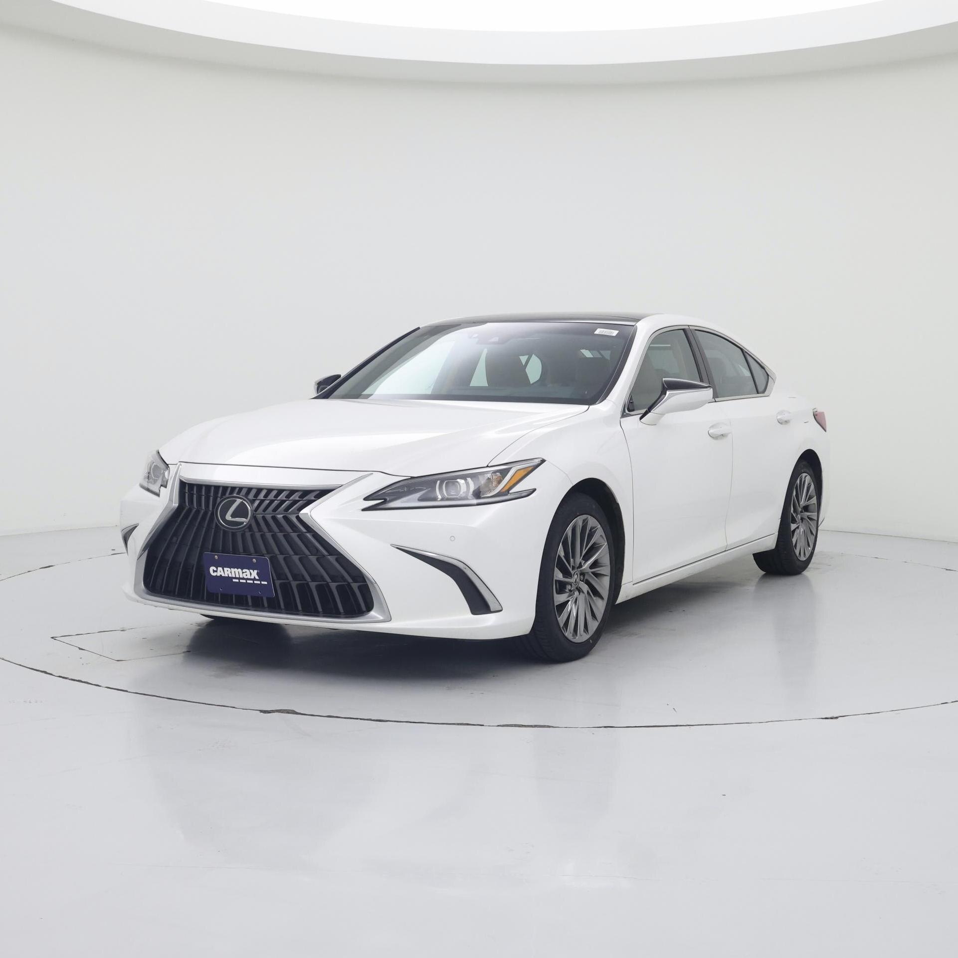 Thumbnail: 2024 Lexus ES - 4