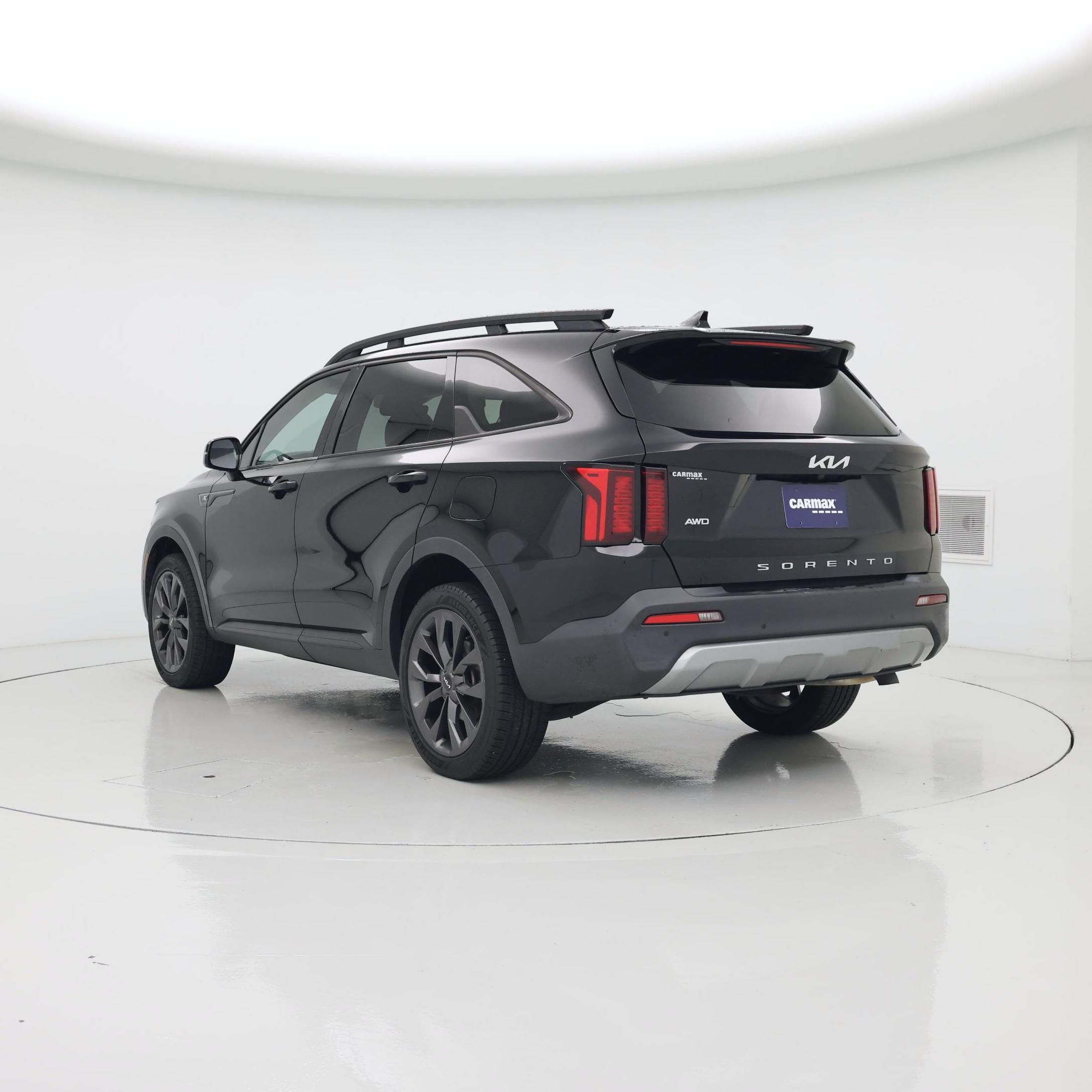 Thumbnail: 2022 Kia Sorento - 2