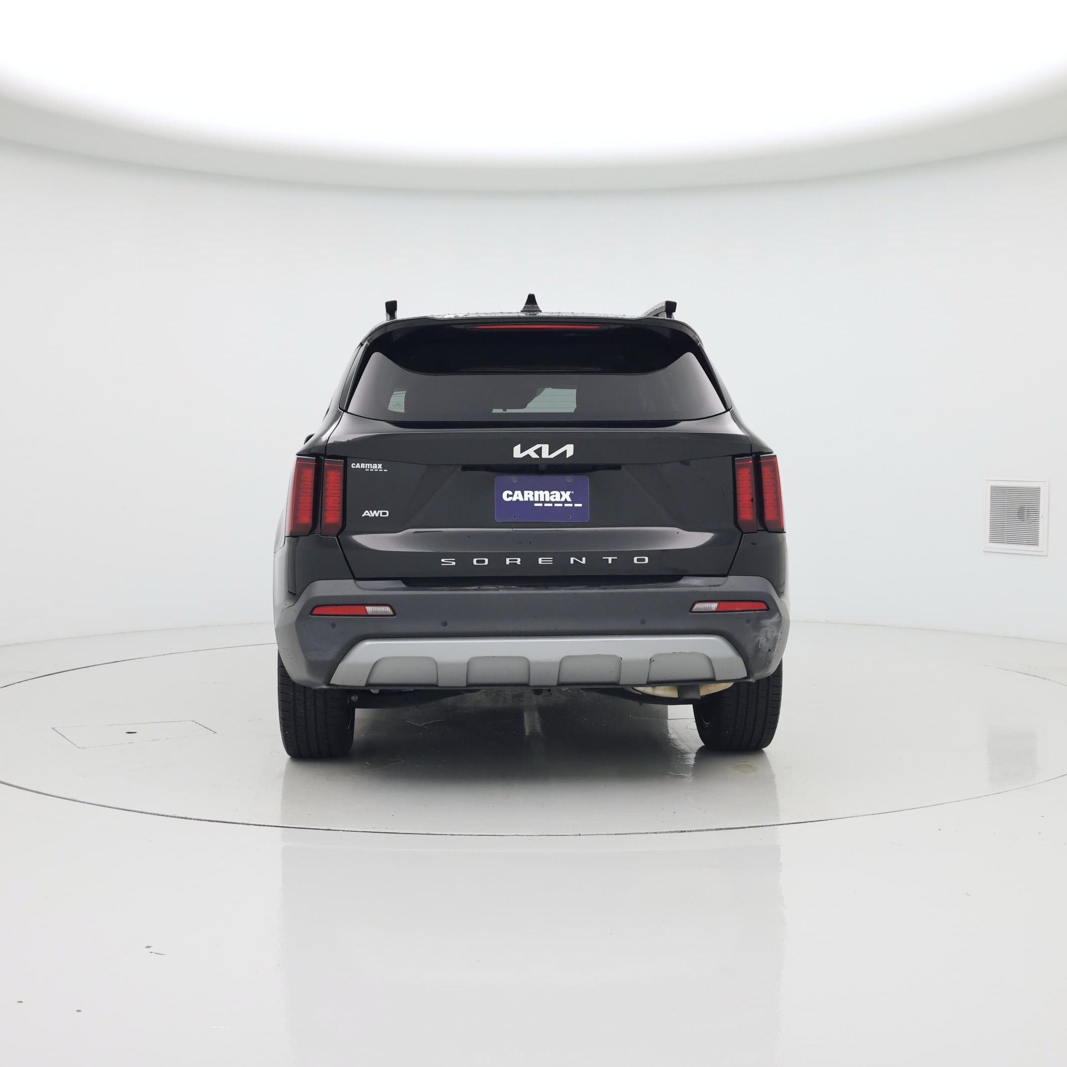 Thumbnail: 2022 Kia Sorento - 6