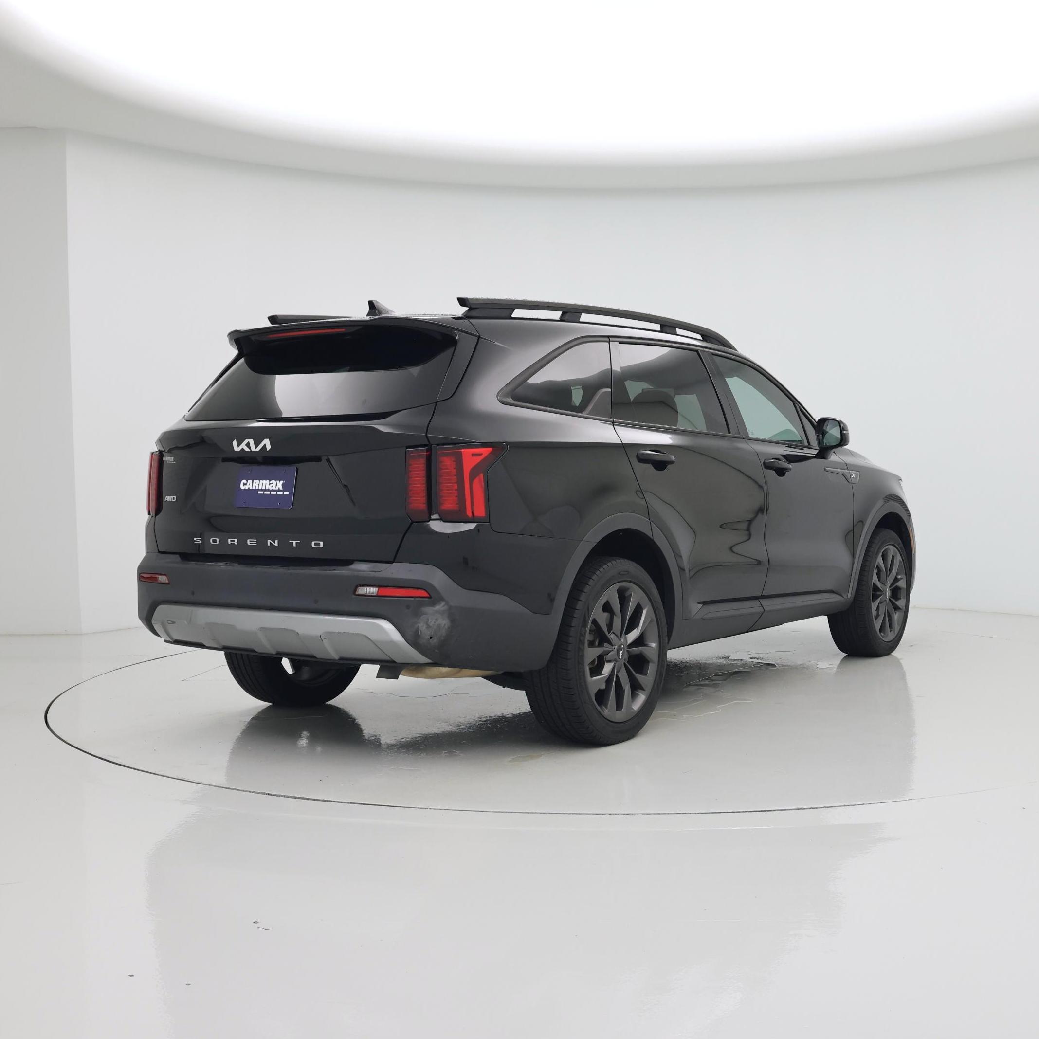 Thumbnail: 2022 Kia Sorento - 8