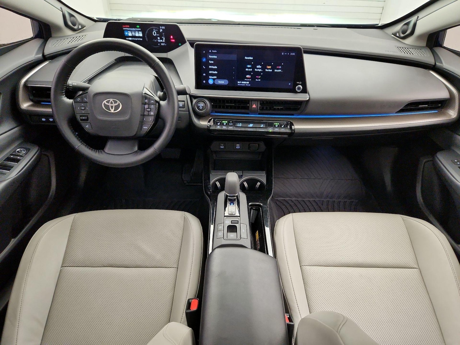 2023 Toyota Prius Limited - Photo 10