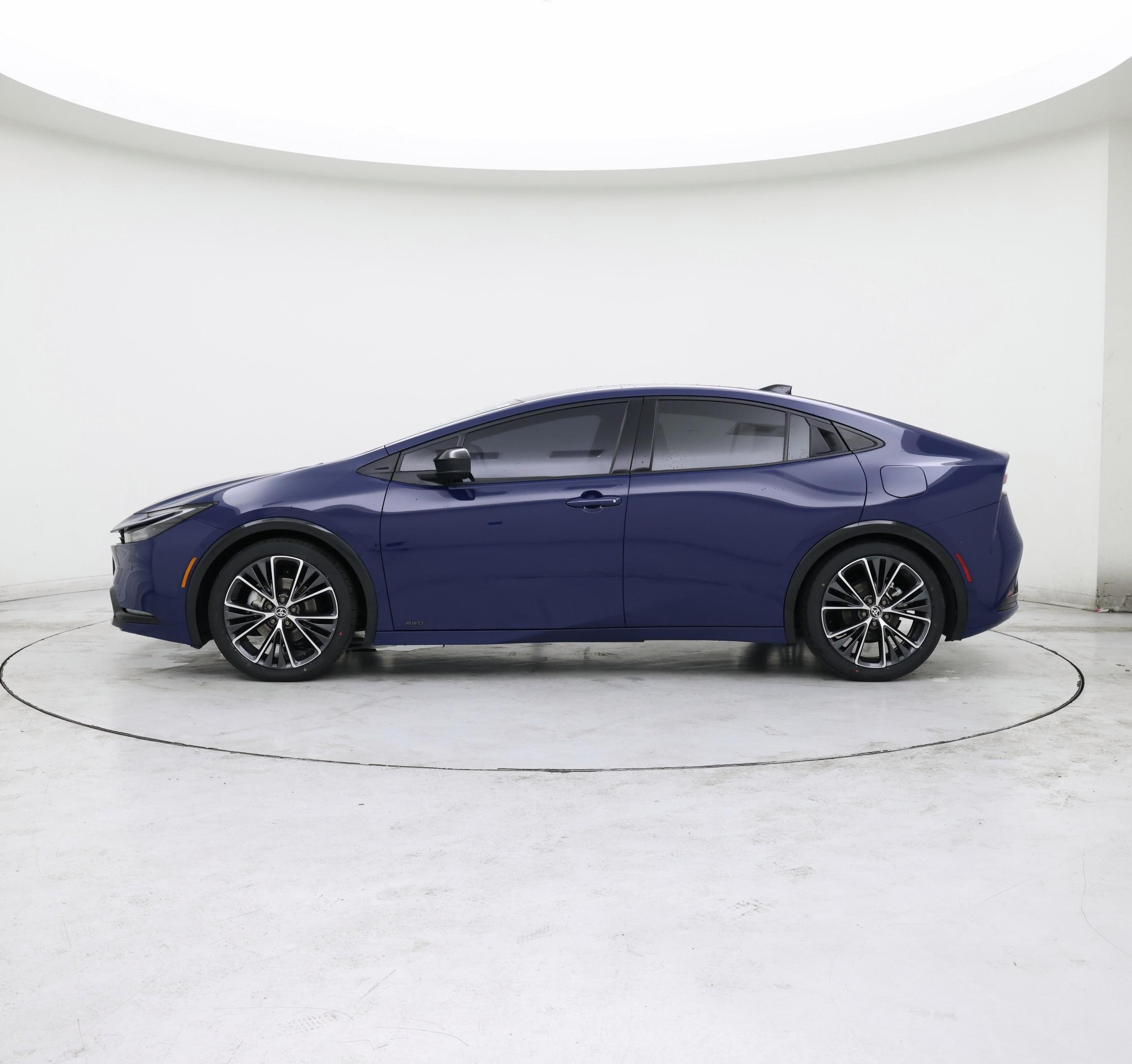 Thumbnail: 2023 Toyota Prius - 3
