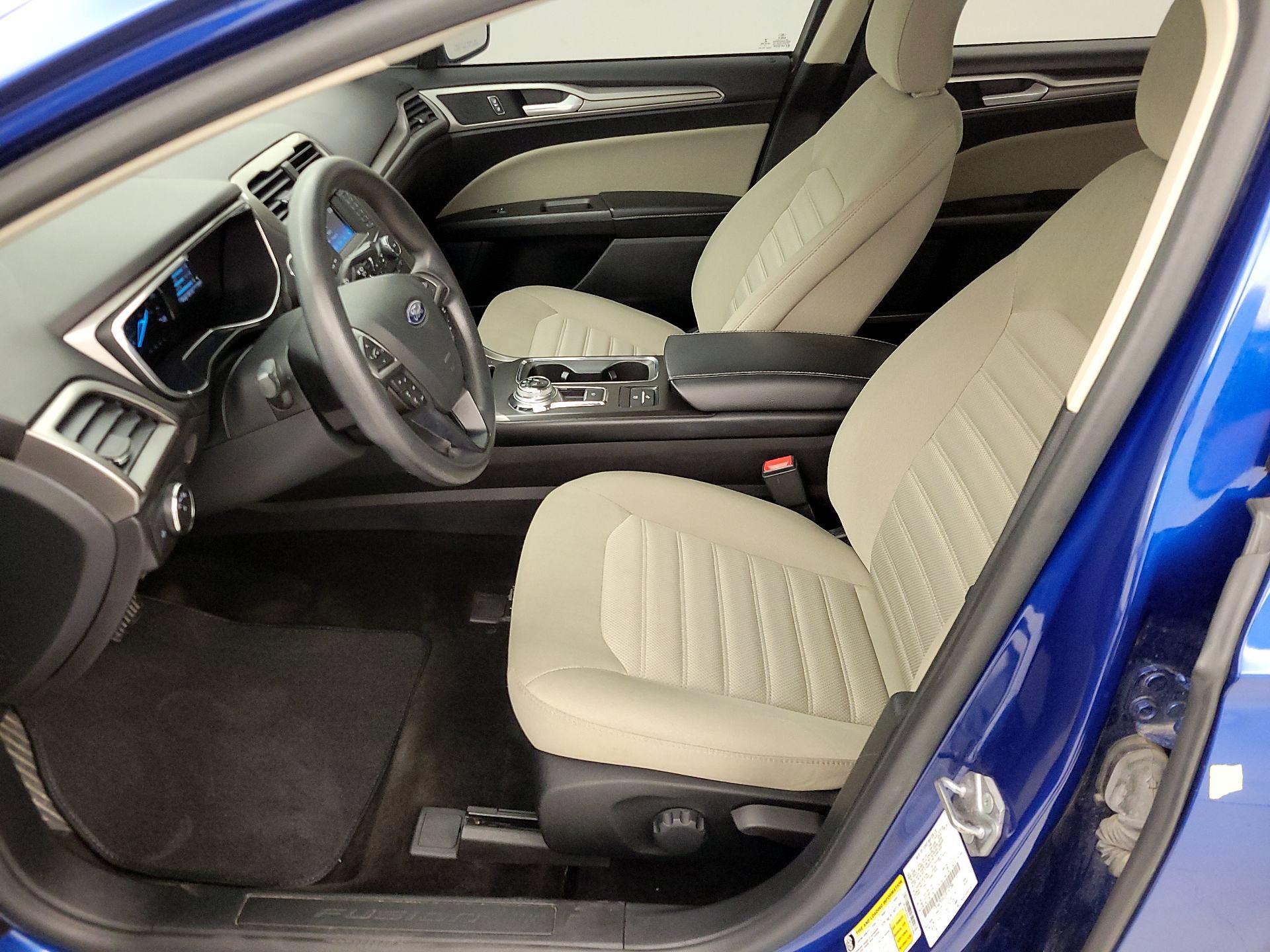 Thumbnail: 2018 Ford Fusion - 11
