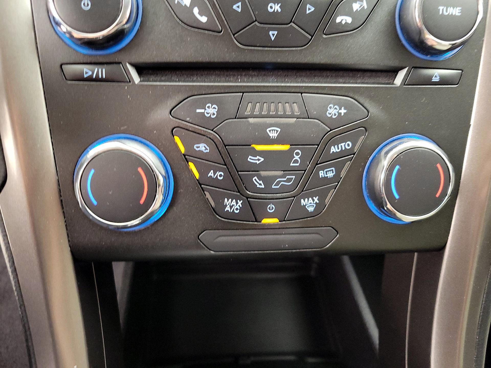Thumbnail: 2018 Ford Fusion - 16