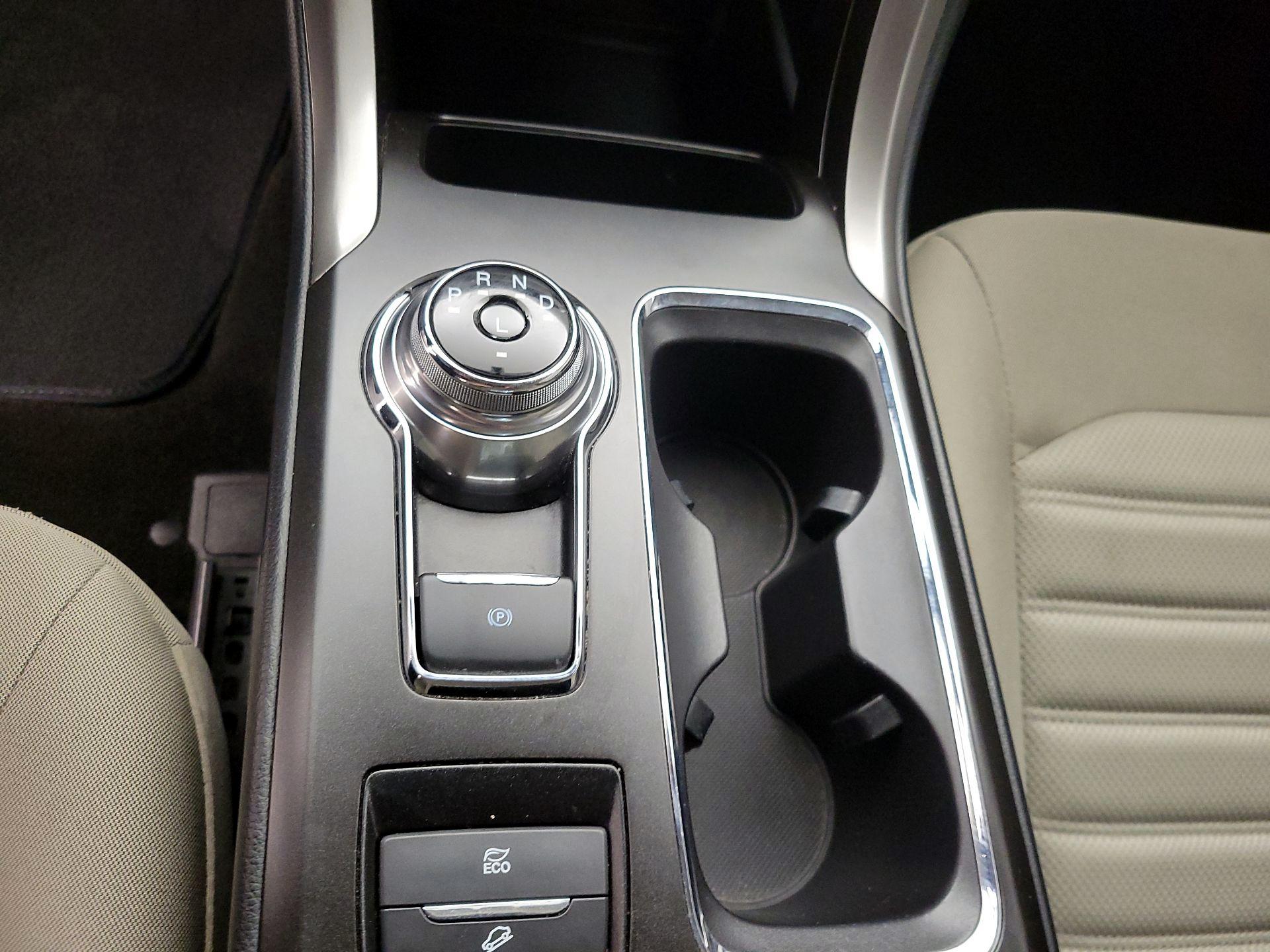 Thumbnail: 2018 Ford Fusion - 17