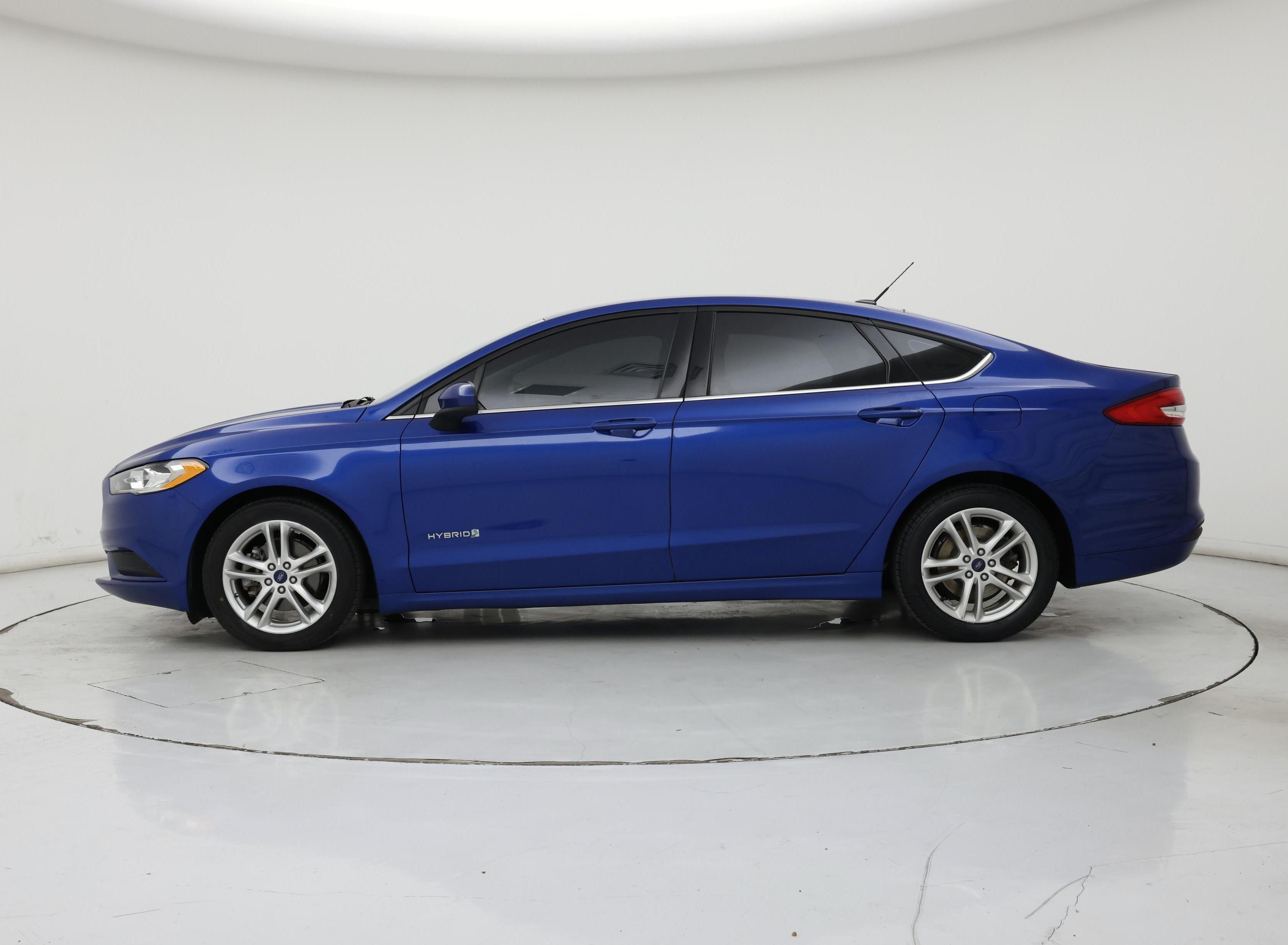 Thumbnail: 2018 Ford Fusion - 3
