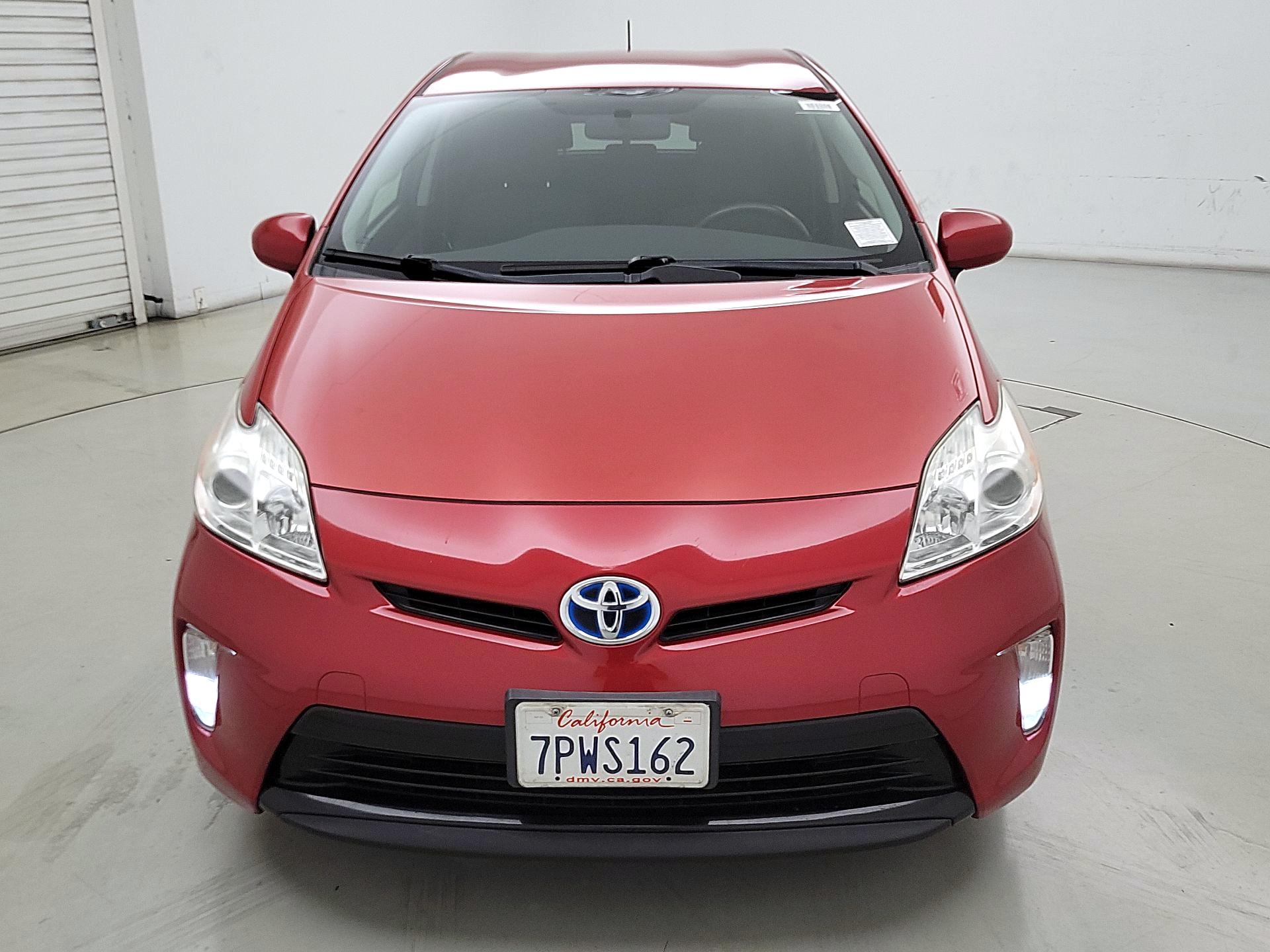 Thumbnail: 2015 Toyota Prius - 2