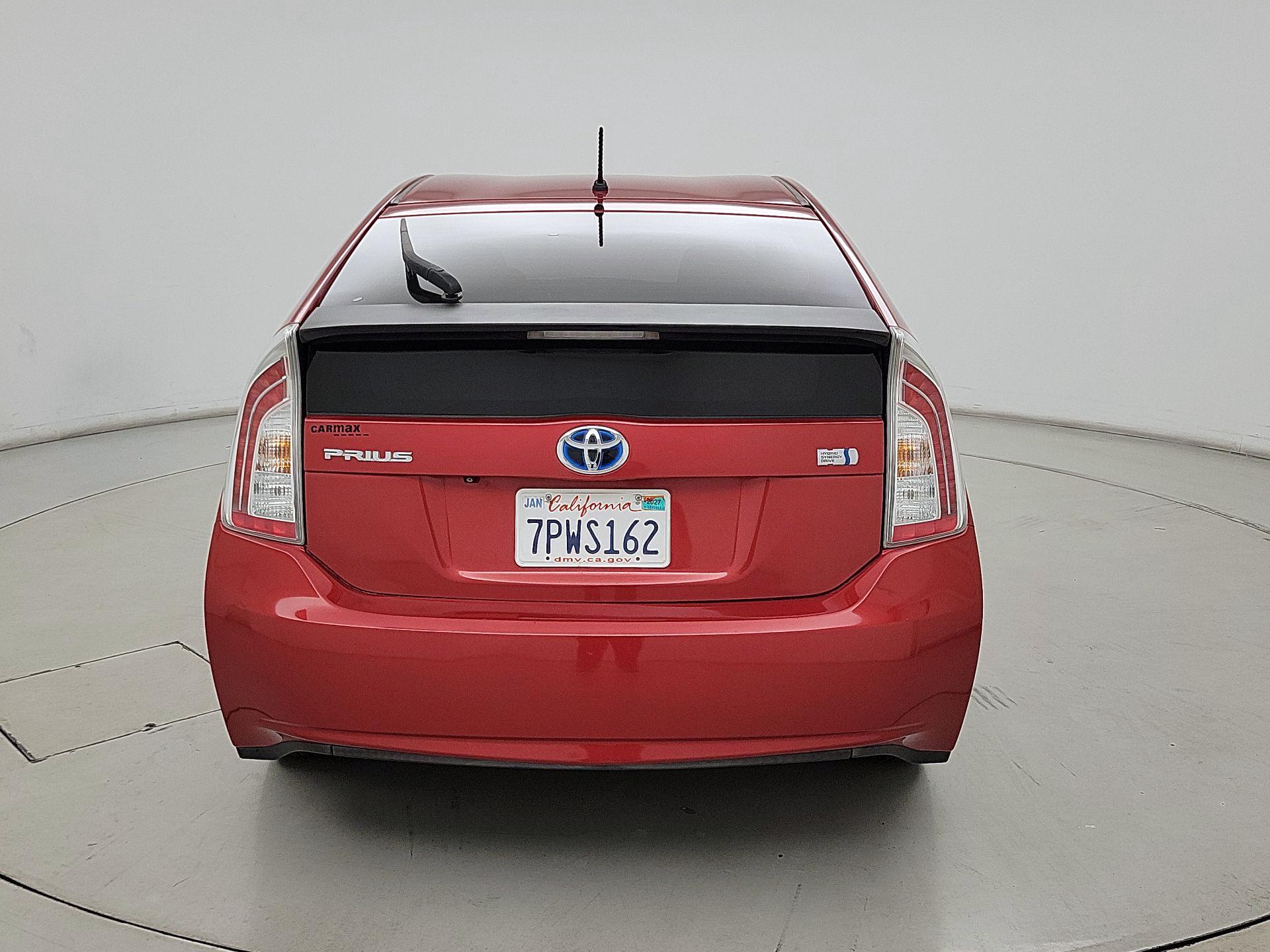 Thumbnail: 2015 Toyota Prius - 6