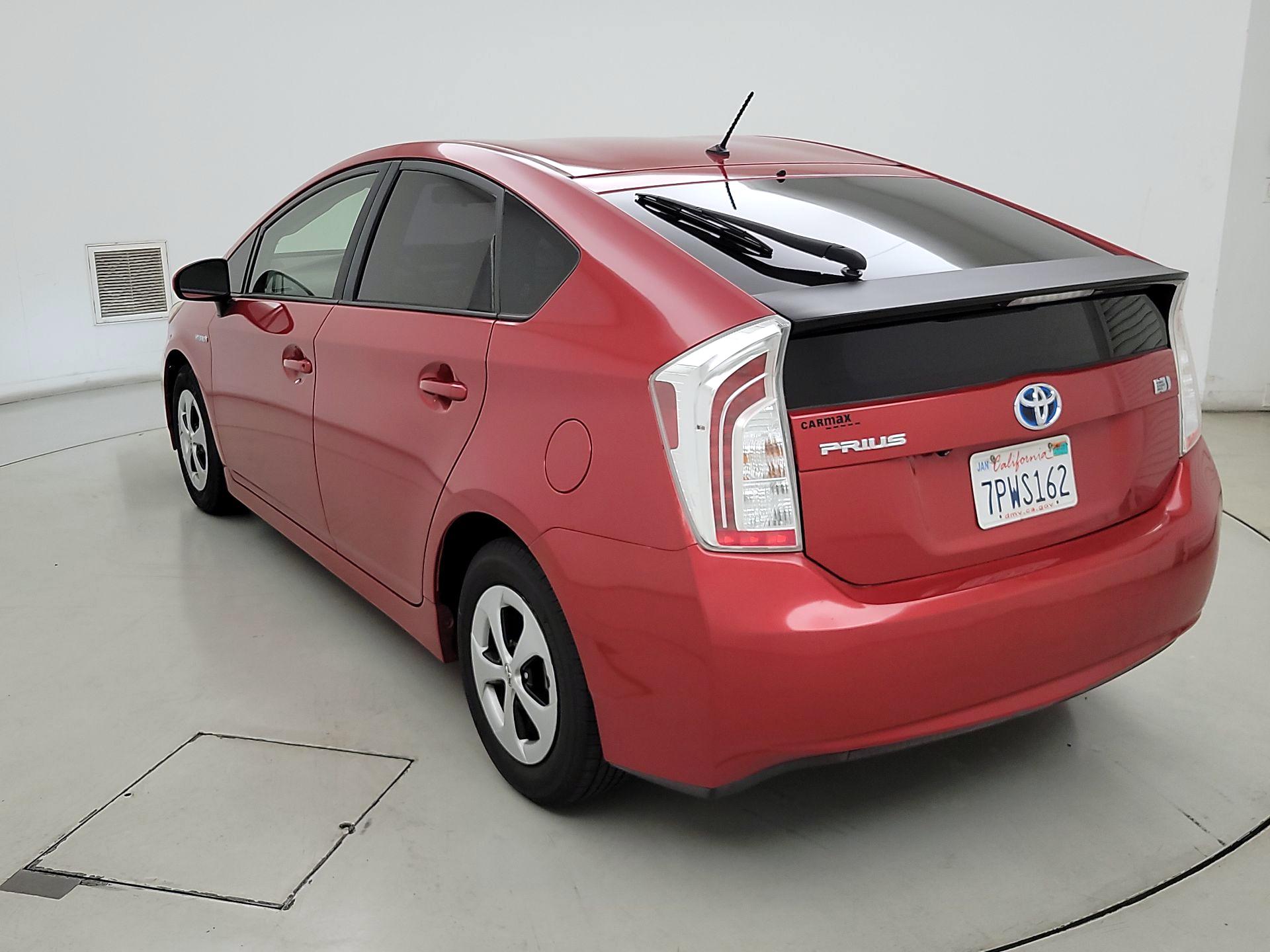 Thumbnail: 2015 Toyota Prius - 7