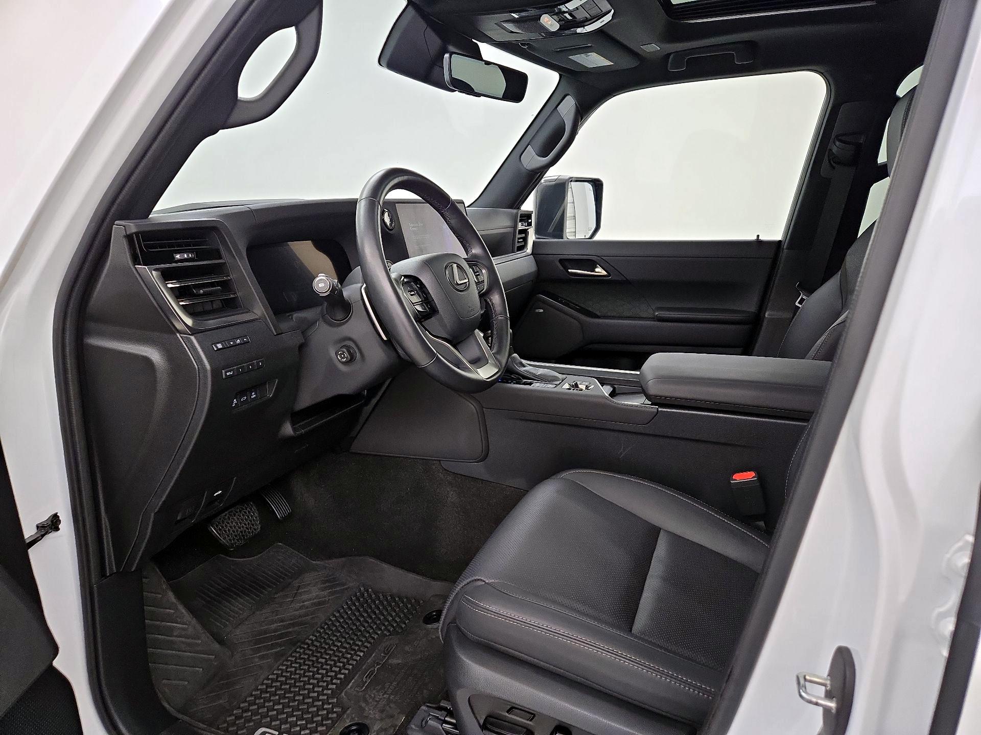 Thumbnail: 2024 Lexus GX - 11