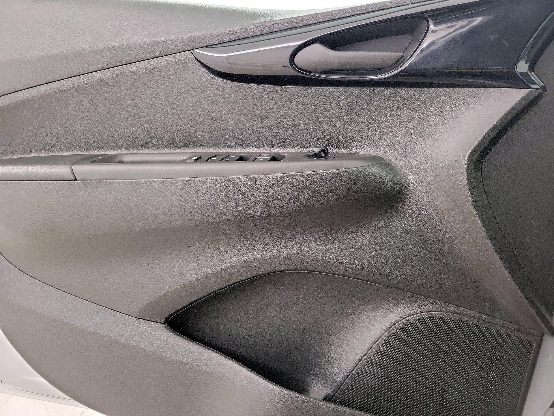 Thumbnail: 2019 Chevrolet Spark - 12