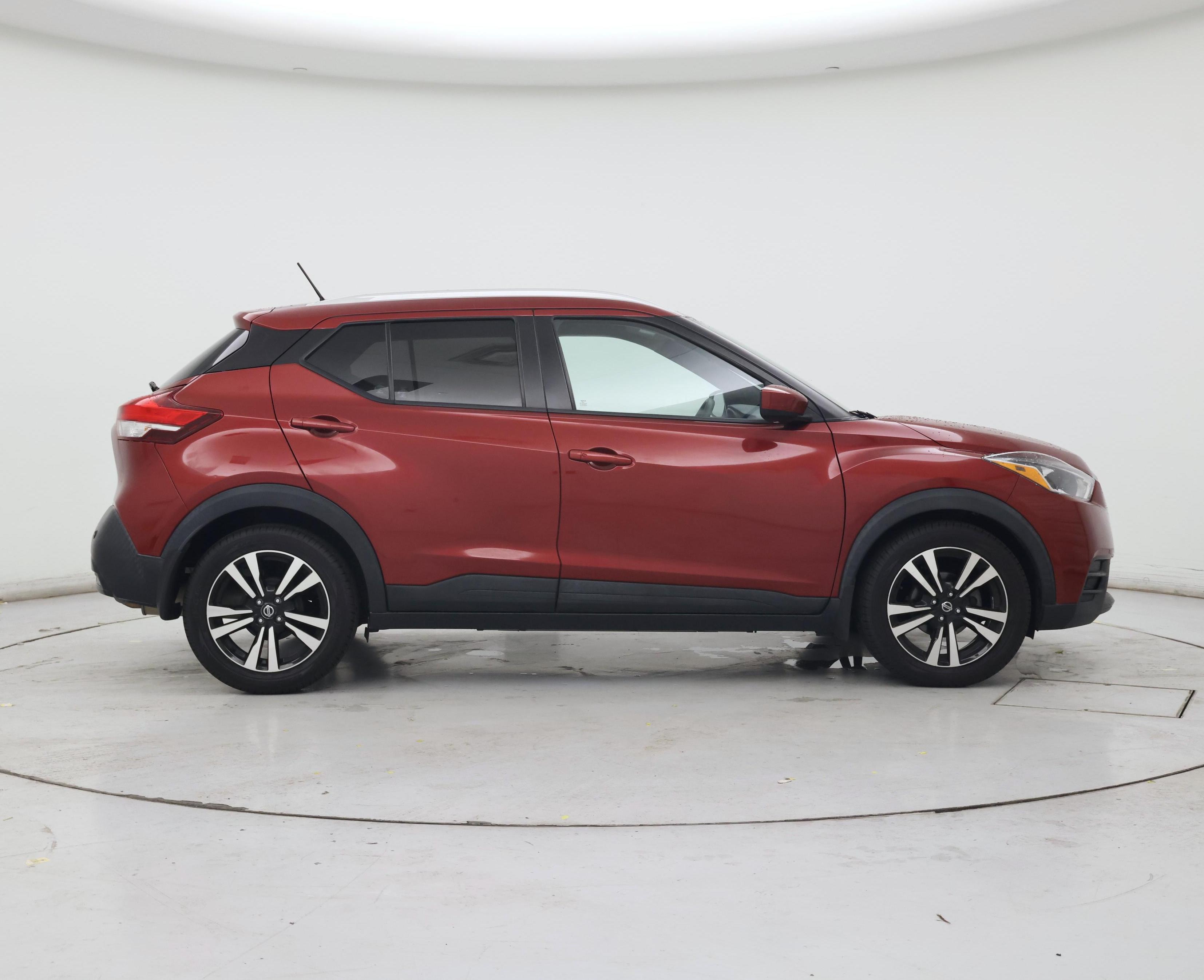 Thumbnail: 2020 Nissan Kicks - 7