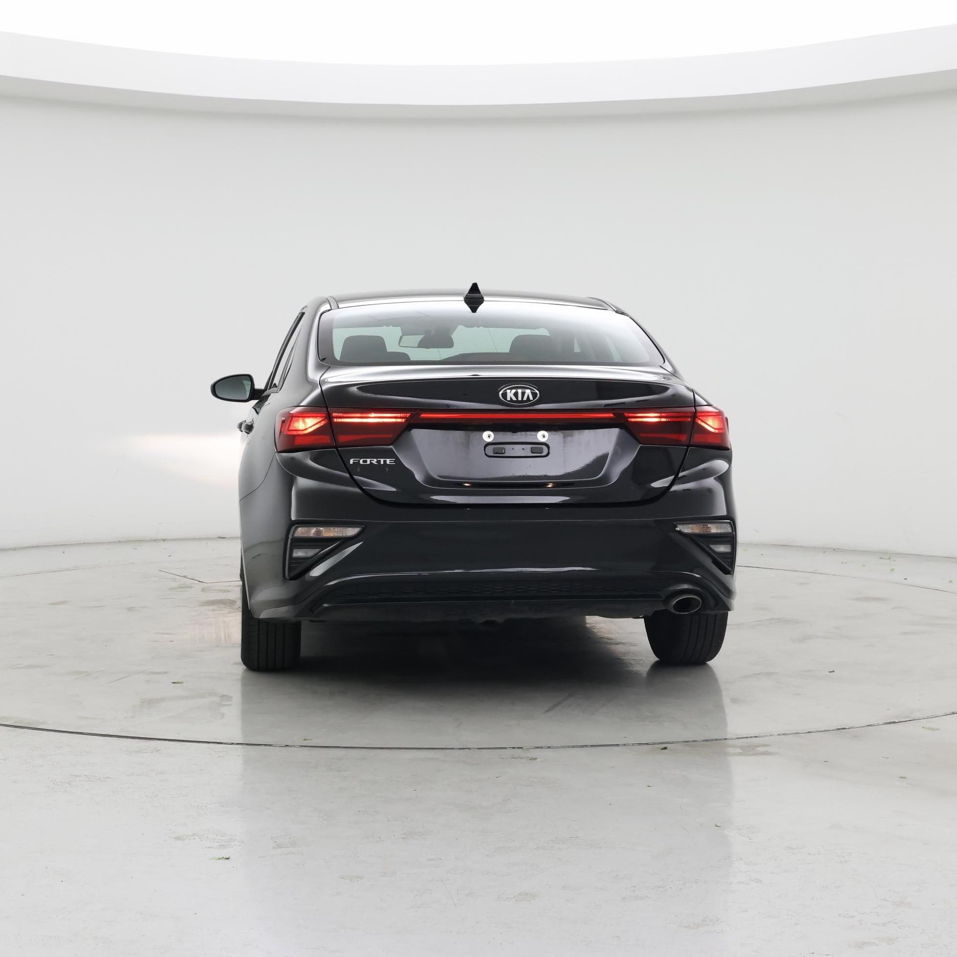 Thumbnail: 2020 Kia Forte - 6