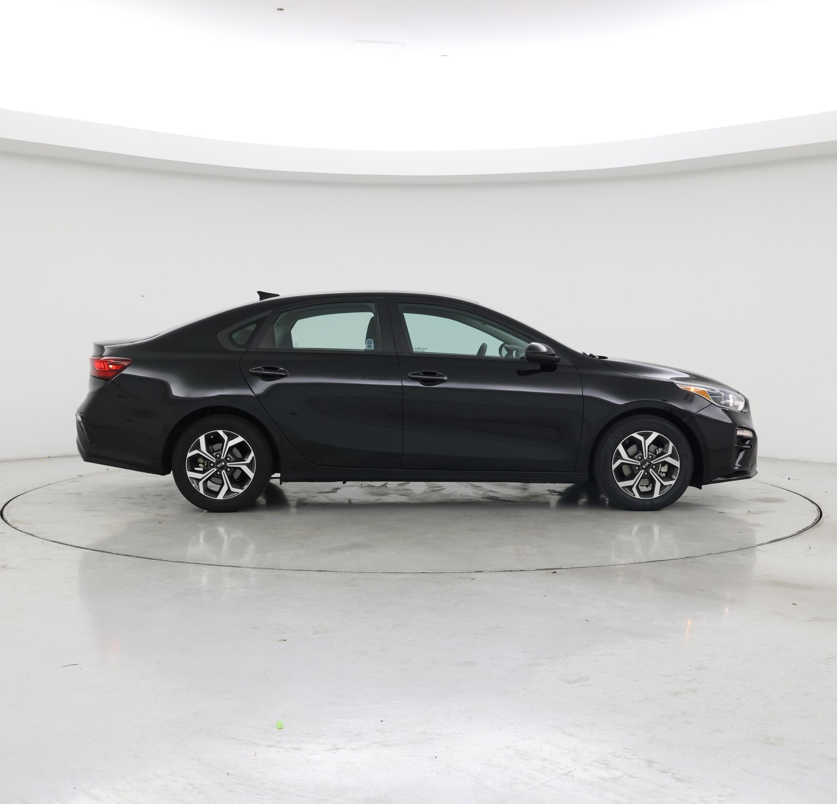 Thumbnail: 2020 Kia Forte - 7