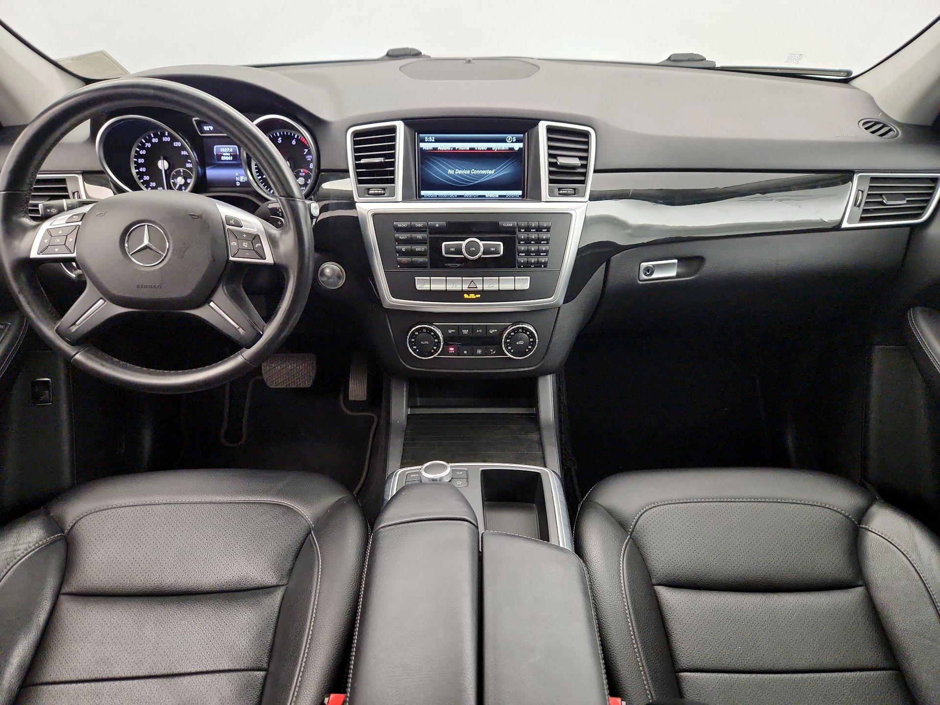 Thumbnail: 2015 Mercedes-Benz M-Class - 9