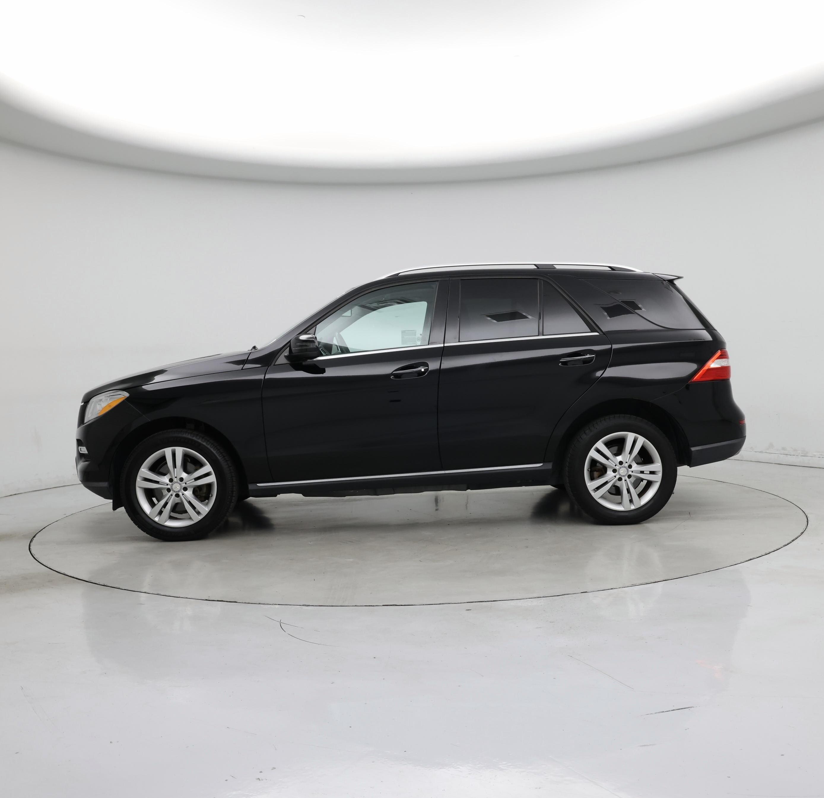 Thumbnail: 2015 Mercedes-Benz M-Class - 3